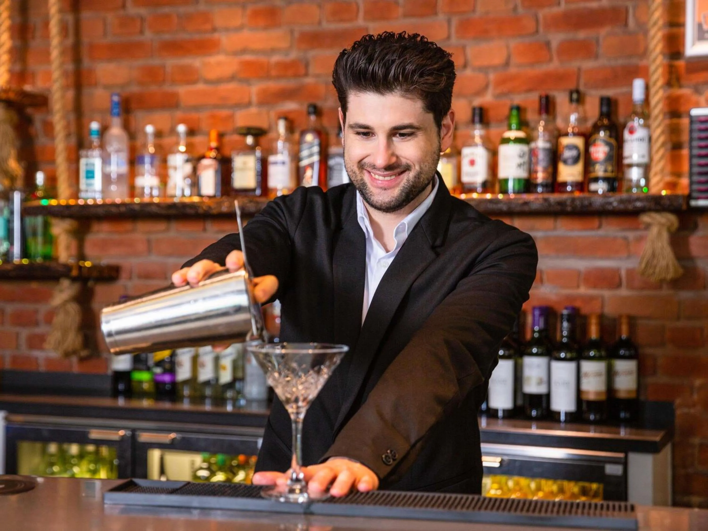 Lounge or bar in ibis Nancy-Brabois