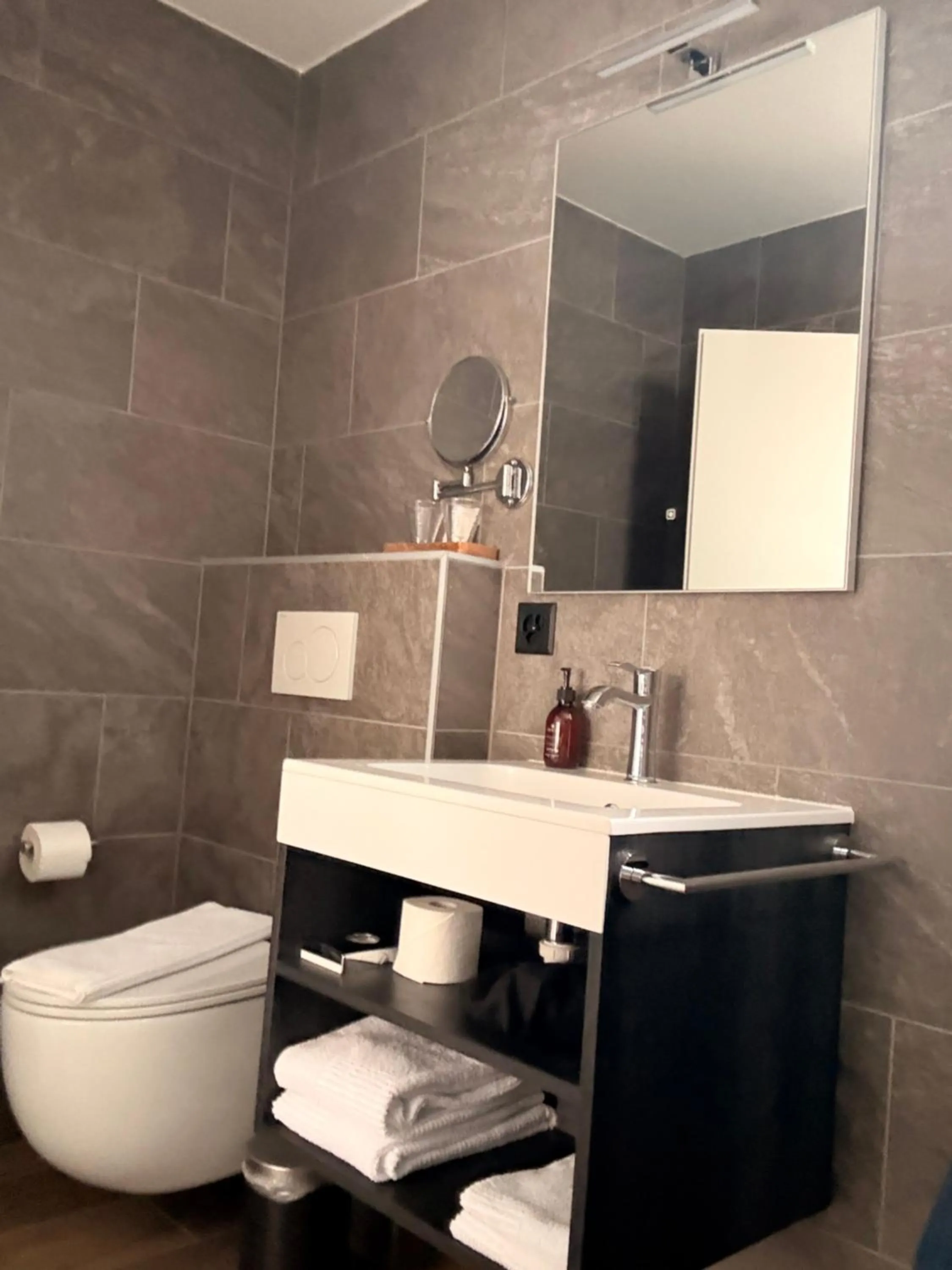 Toilet in Al Pozz Boutique Resort