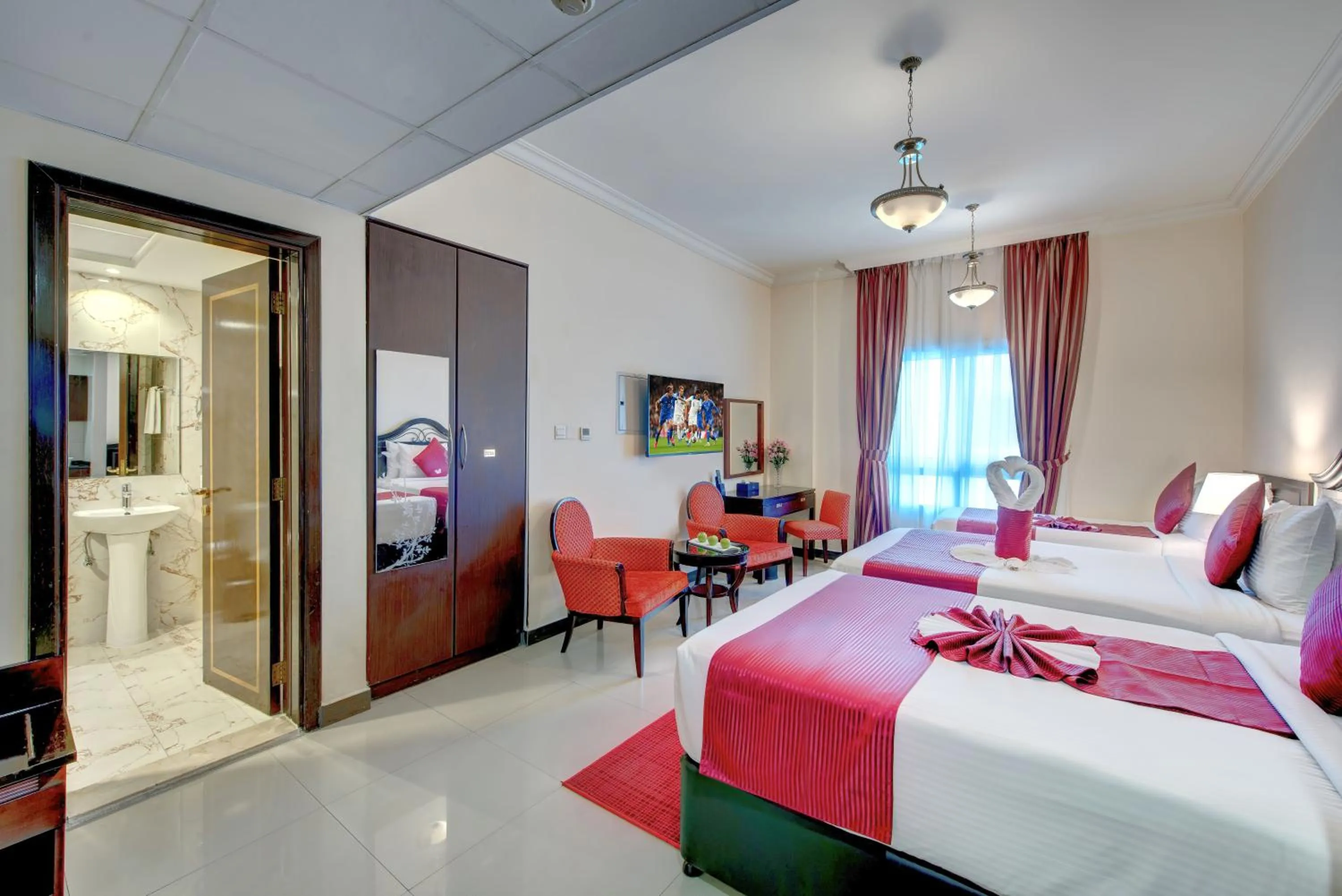 Photo of the whole room, Bed in City Stay Premium Hotel Apartments