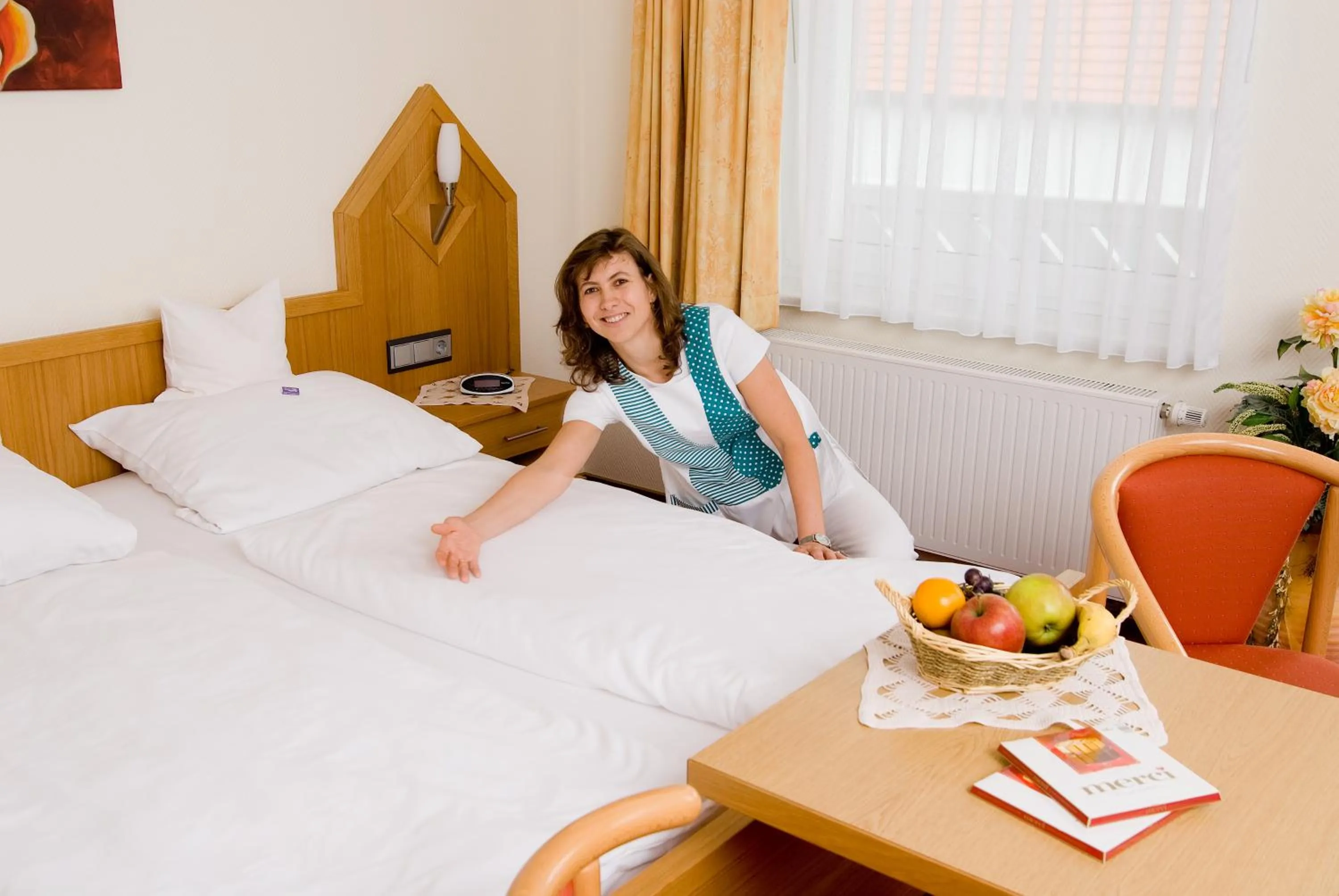 Balcony/Terrace, Bed in Hotel Haus Wiesengrund