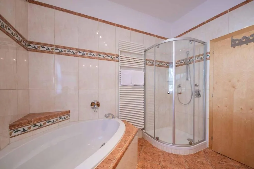 Familien- & Vitalhotel Auenhof