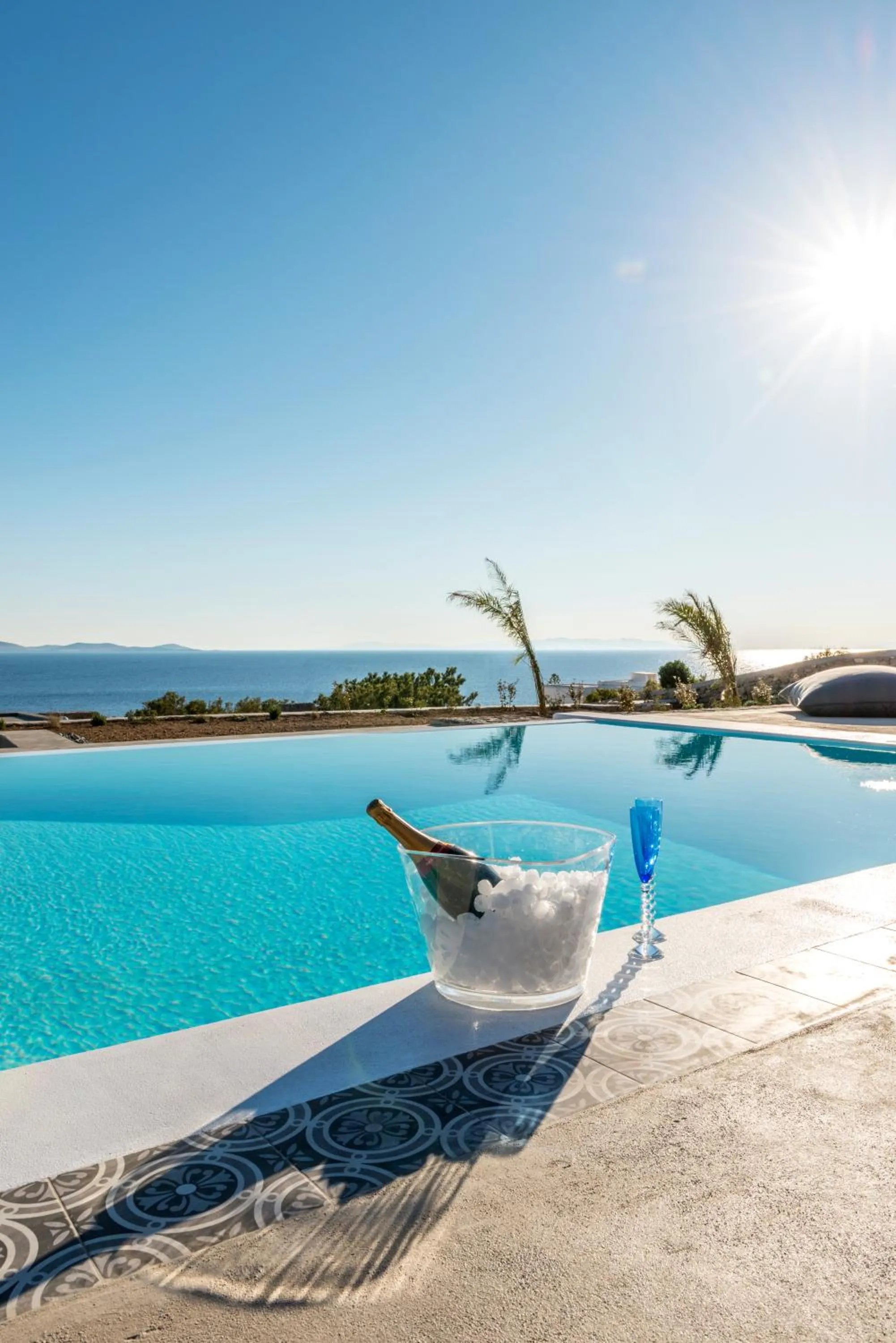 Swimming pool in O Lofos Luxury Boutique Suites