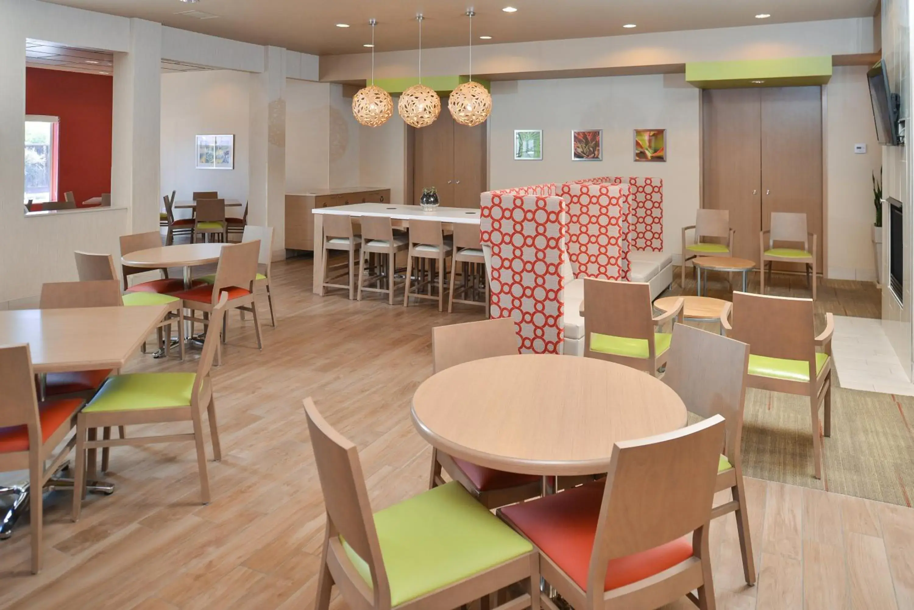 Breakfast in Holiday Inn Express Albuquerque N - Bernalillo by IHG Breakfast in Holiday Inn Express Albuquerque N - Bernalillo by IHG