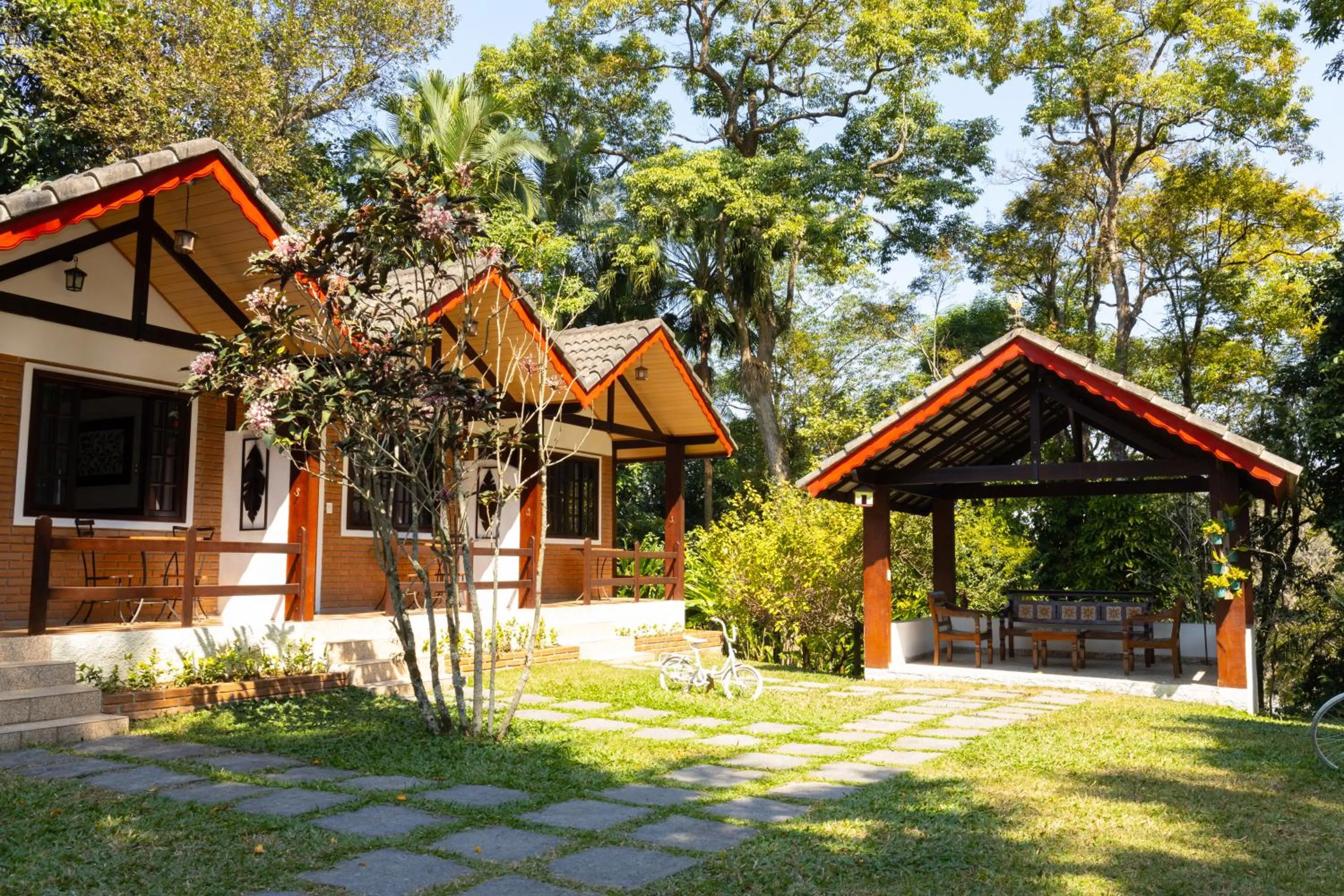 Garden view in Pousada Viking Penedo
