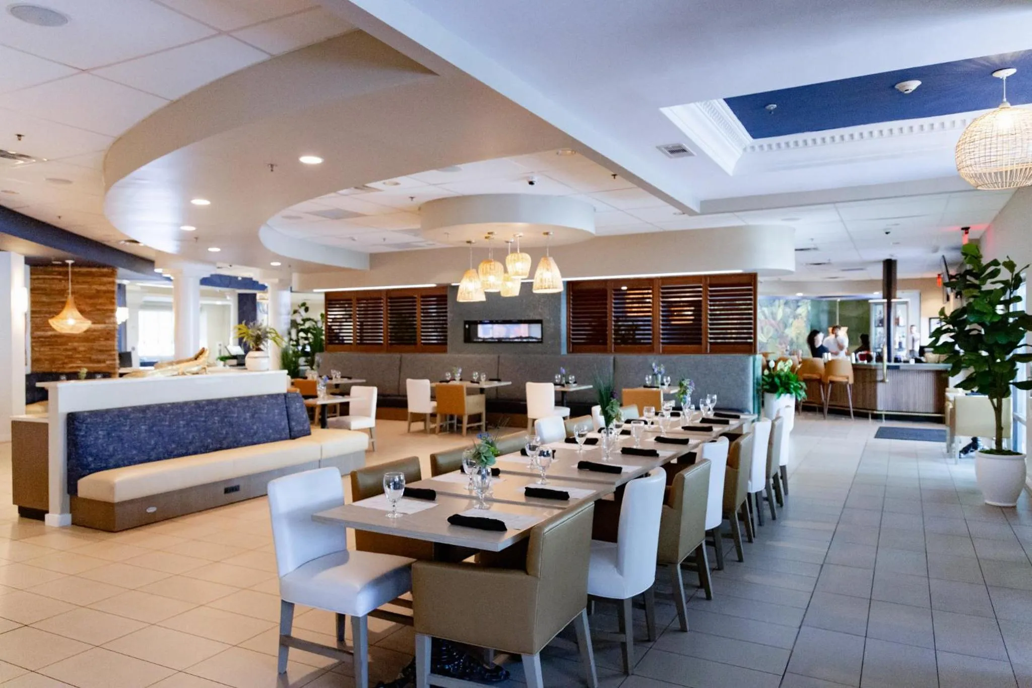 Restaurant/places to eat in Hotel Indigo Mount Pleasant by IHG