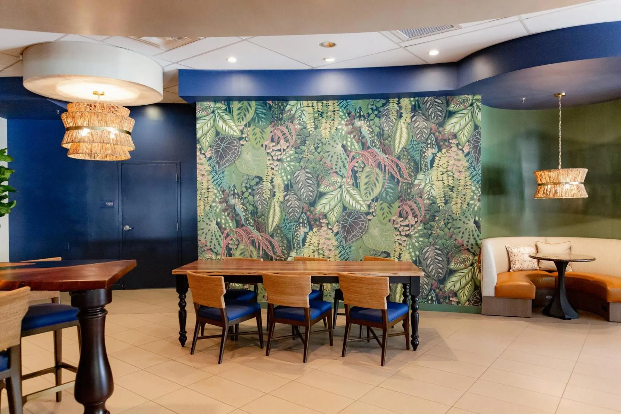 Restaurant/places to eat in Hotel Indigo Mount Pleasant by IHG