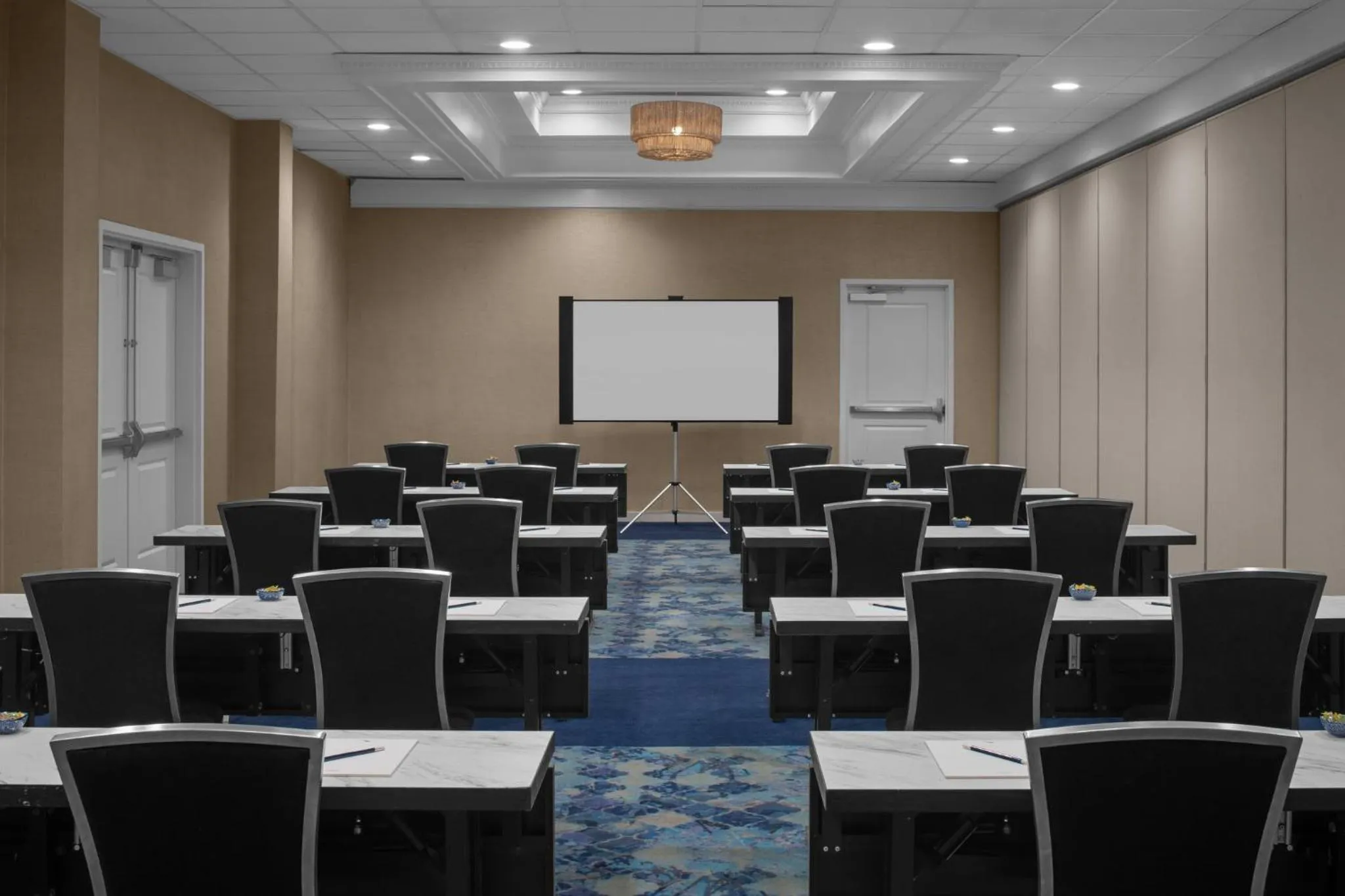 Meeting/conference room in Hotel Indigo Mount Pleasant by IHG