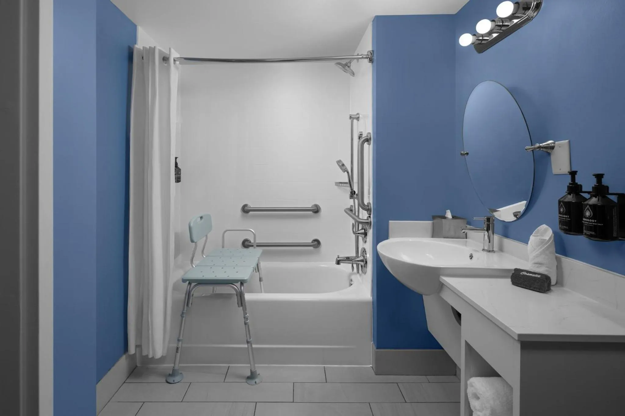 Bathroom in Hotel Indigo Mount Pleasant by IHG