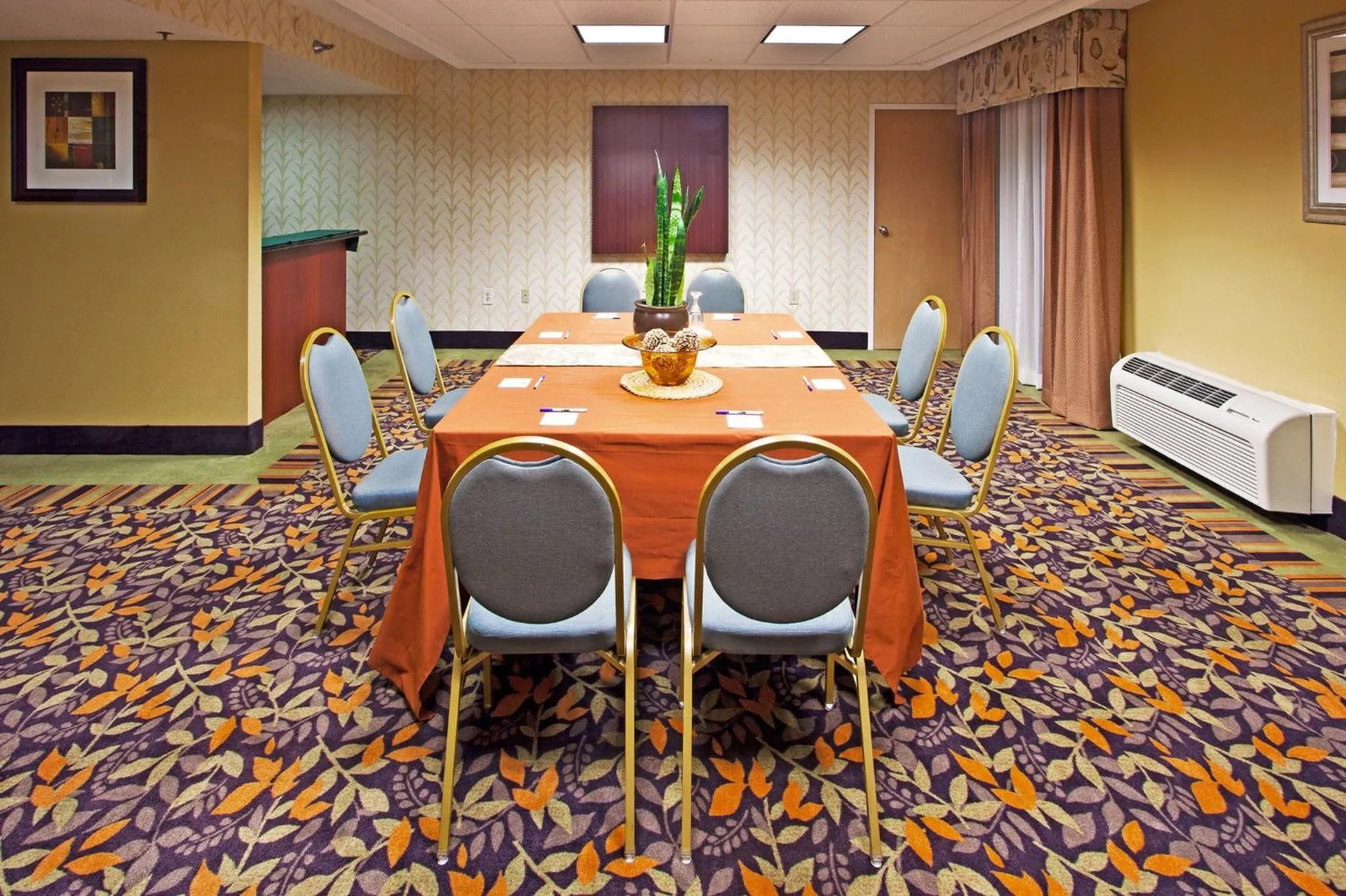 Meeting/conference room in Holiday Inn Express Hotel Clearwater East - ICOT Center by IHG