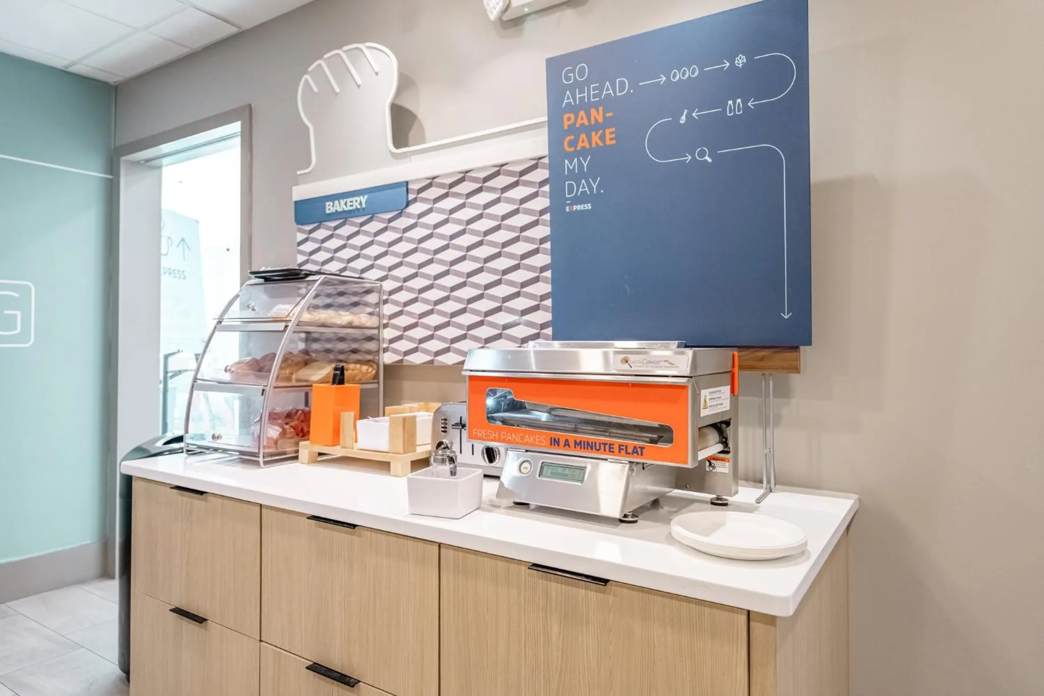 Breakfast in Holiday Inn Express Hotel & Suites Cocoa Beach by IHG