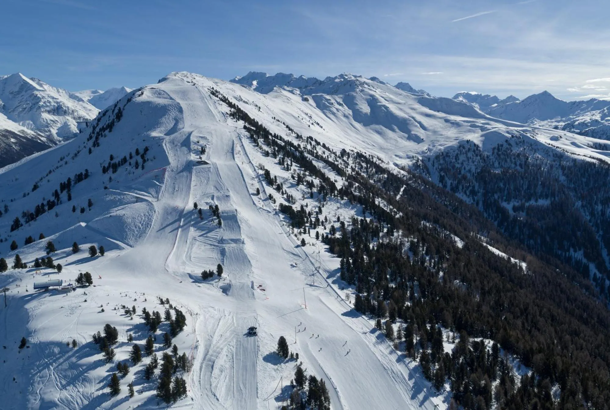 Natural landscape in Hôtel Chalet Royal