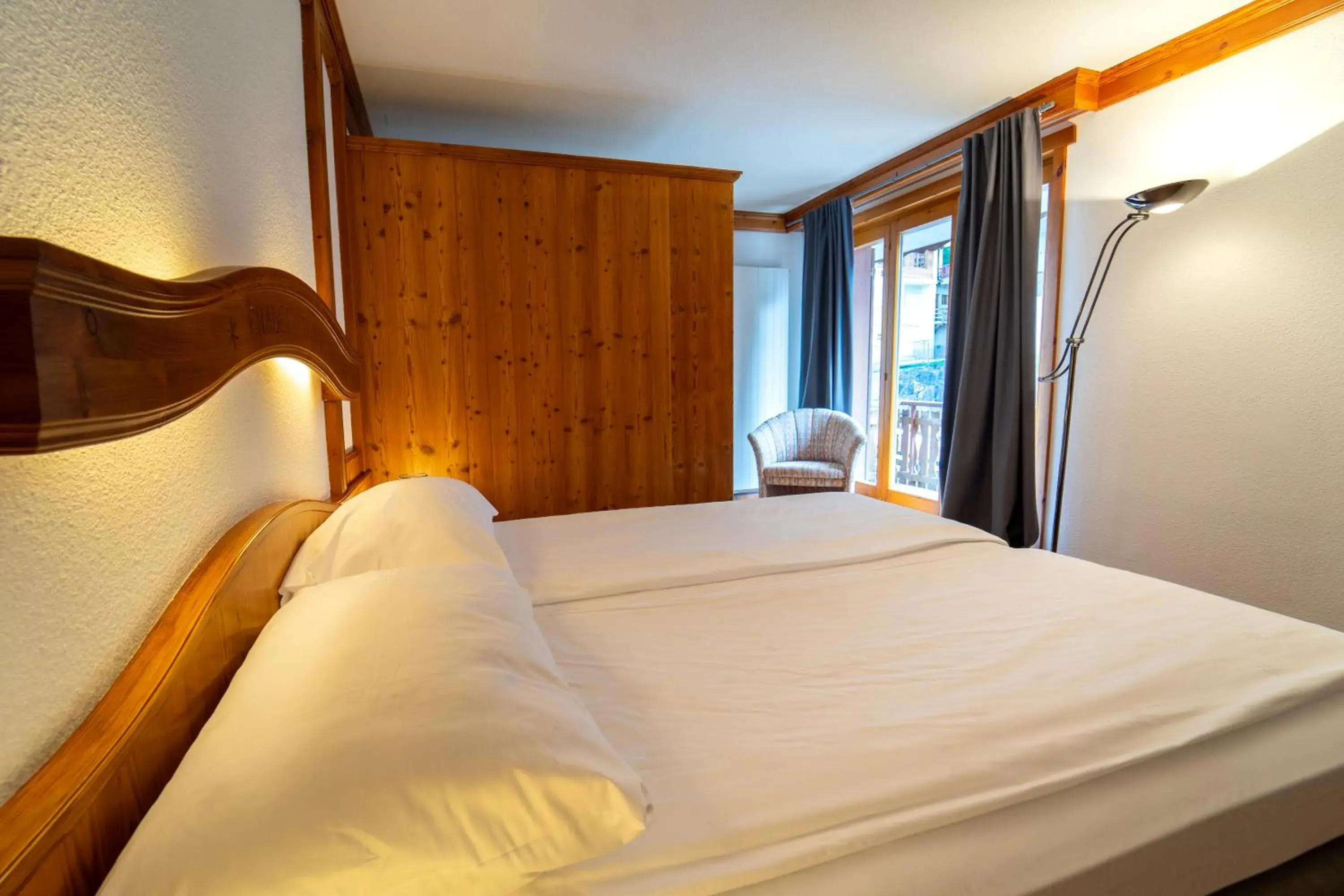 Standard Double Room in Hôtel Chalet Royal Standard Double Room in Hôtel Chalet Royal