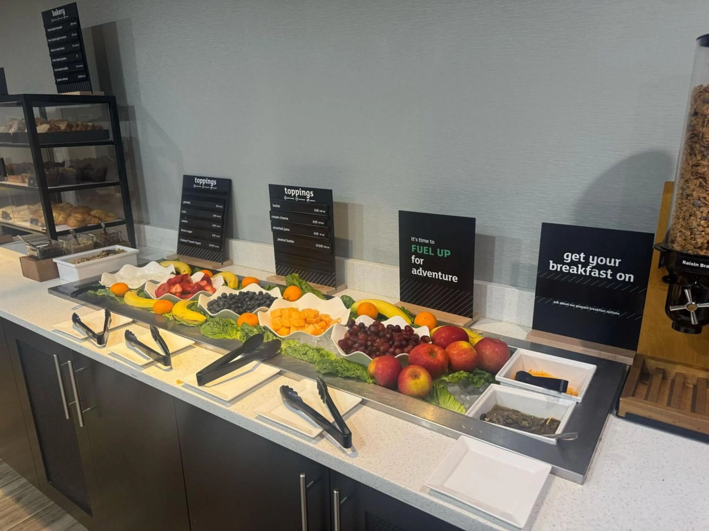 Breakfast in Holiday Inn Atlanta/Roswell by IHG