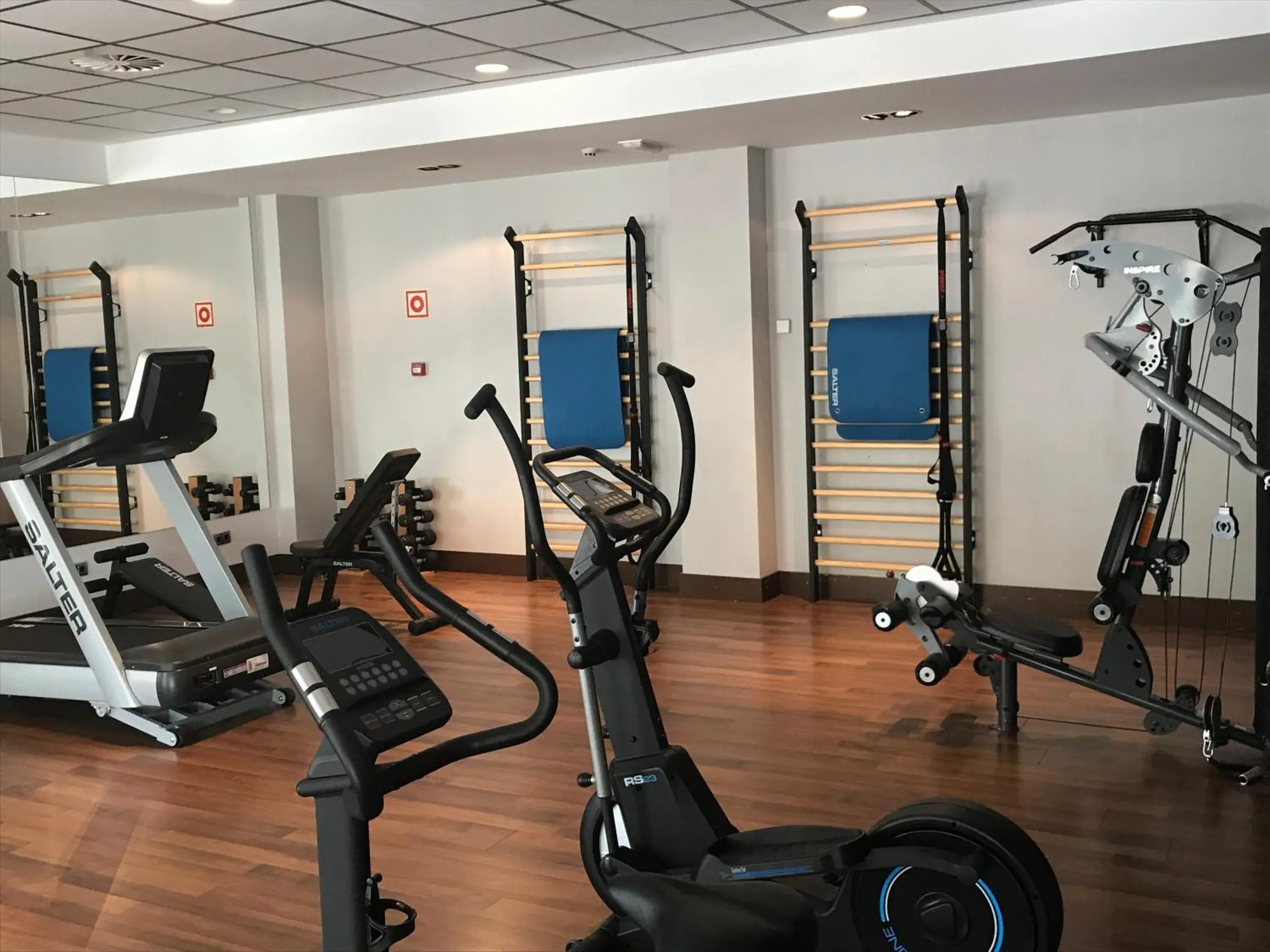 Fitness centre/facilities in TaCH Madrid Airport Fitness centre/facilities in TaCH Madrid Airport