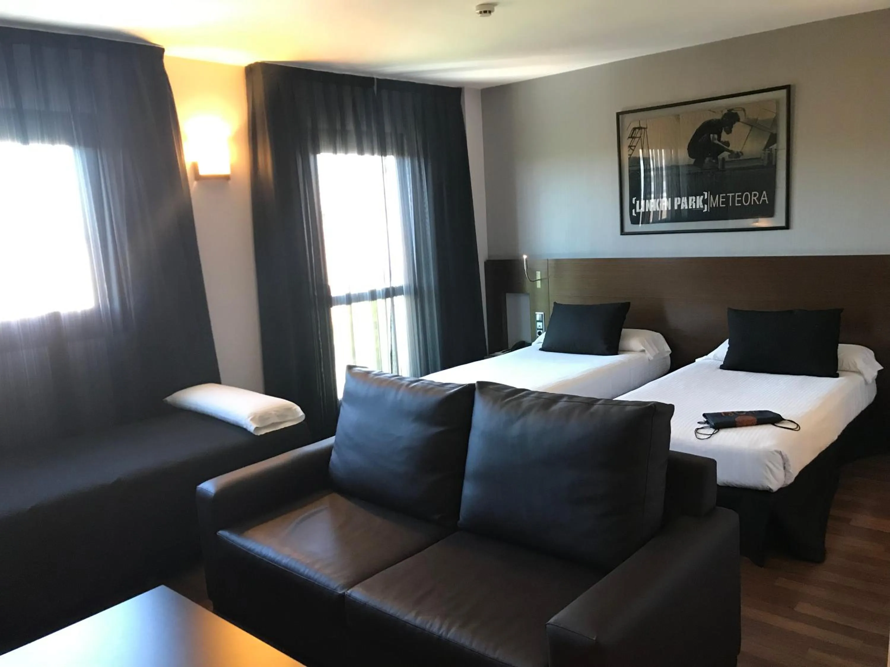 Bed in TaCH Madrid Airport