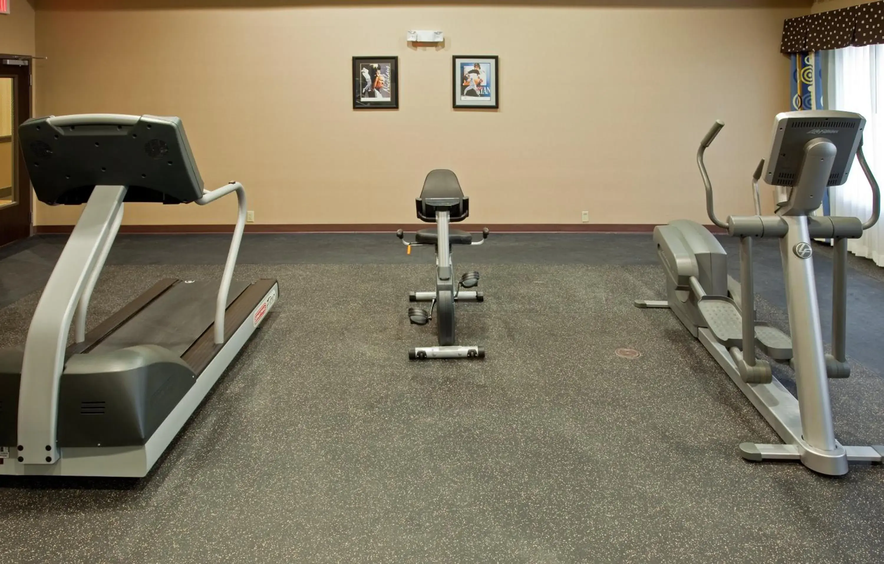 Spa and wellness centre/facilities in Holiday Inn Express & Suites Austin South-Buda by IHG Spa and wellness centre/facilities in Holiday Inn Express & Suites Austin South-Buda by IHG