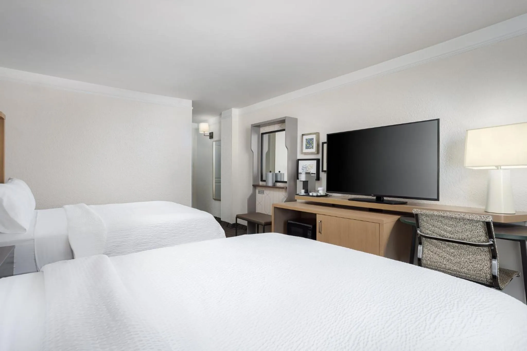 Photo of the whole room, Bed in Holiday Inn Resort Oceanfront at Surfside Beach by IHG