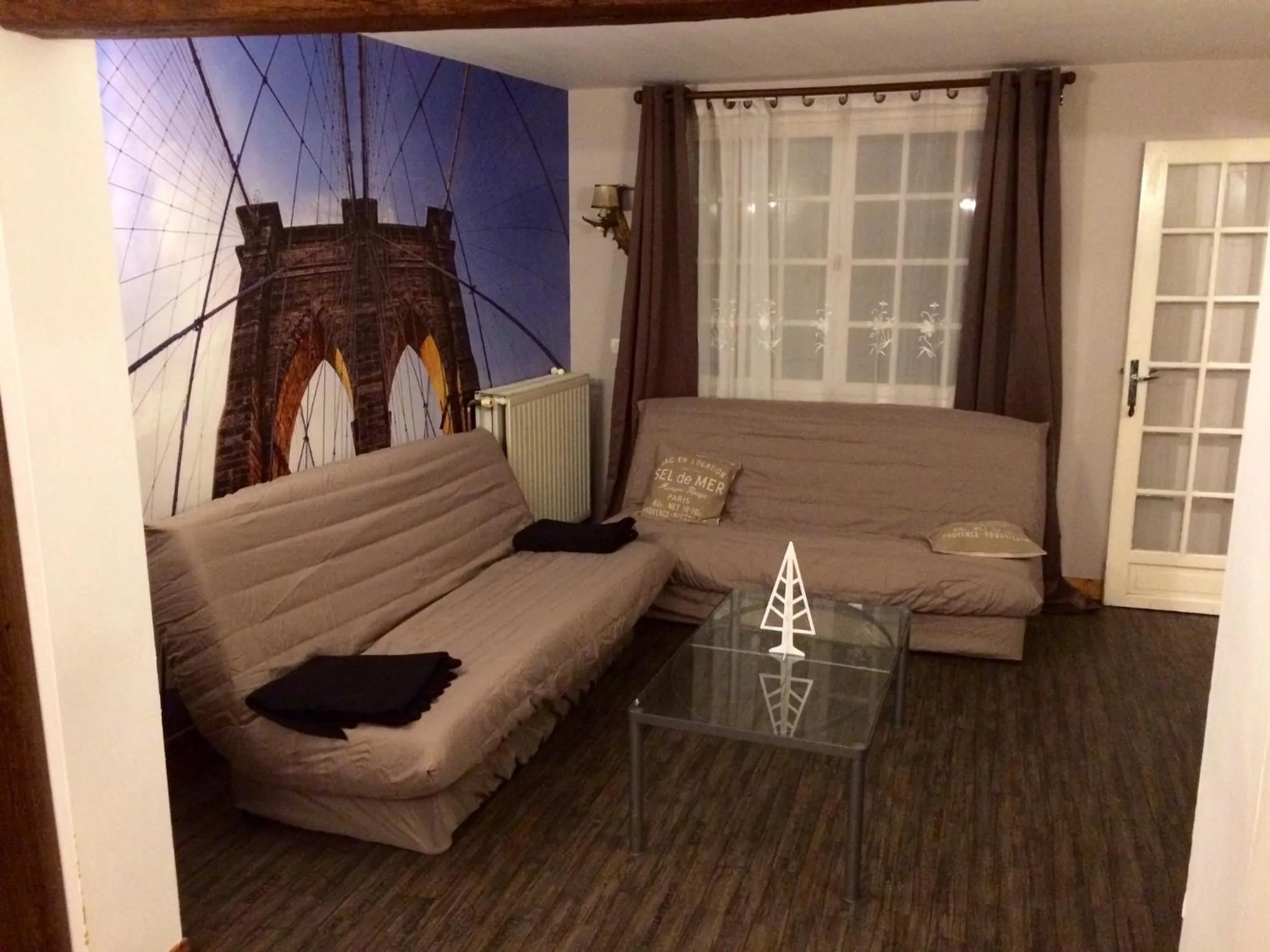 Bed in Chez Madame Titus