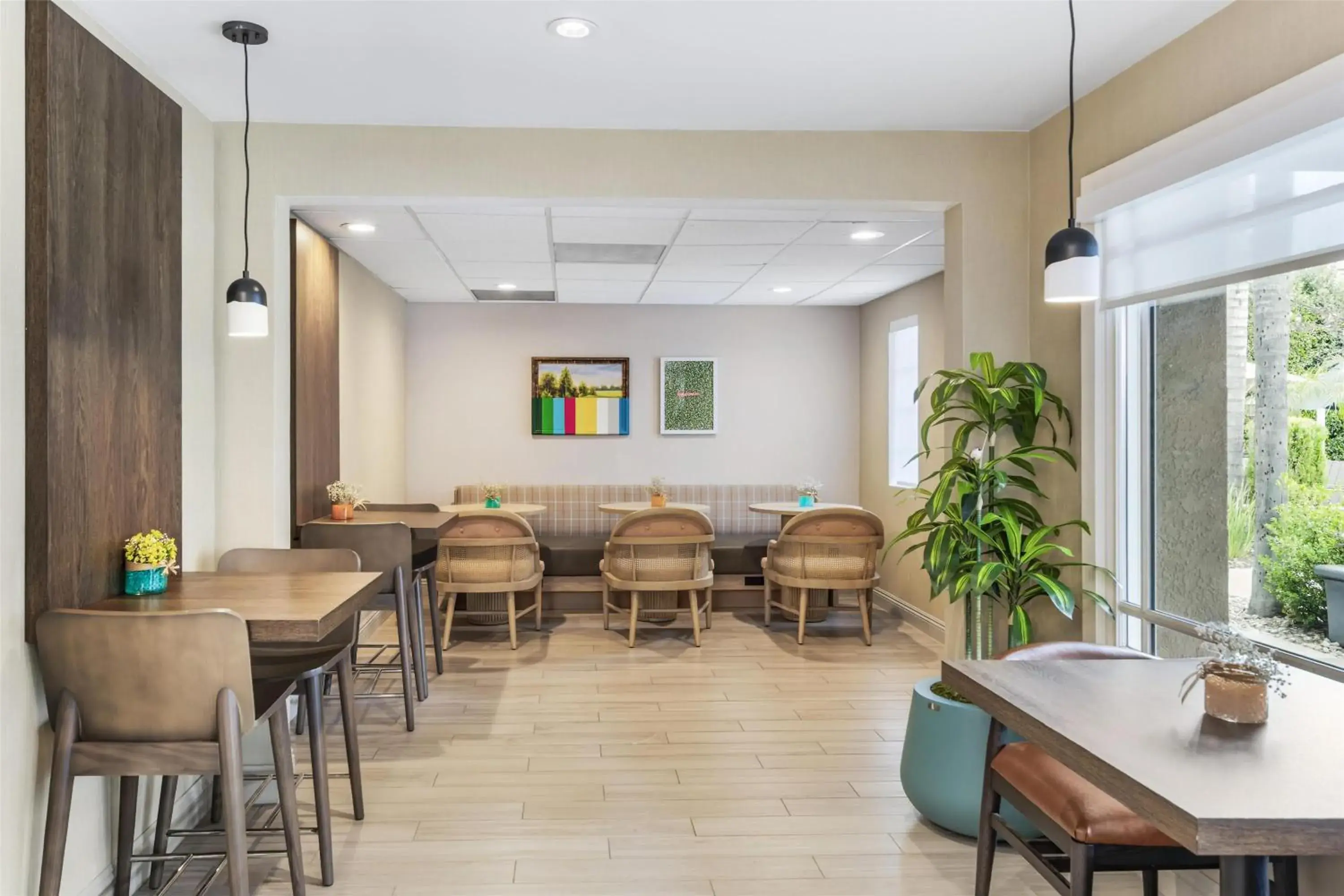 Lobby or reception in Sonesta ES Suites Chatsworth Lobby or reception in Sonesta ES Suites Chatsworth