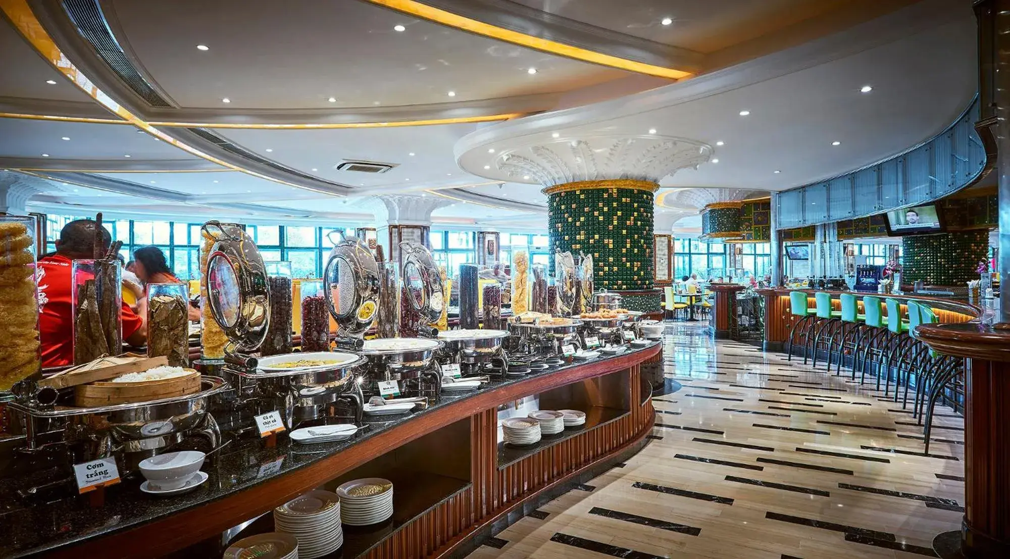 Breakfast in Windsor Plaza Hotel Breakfast in Windsor Plaza Hotel