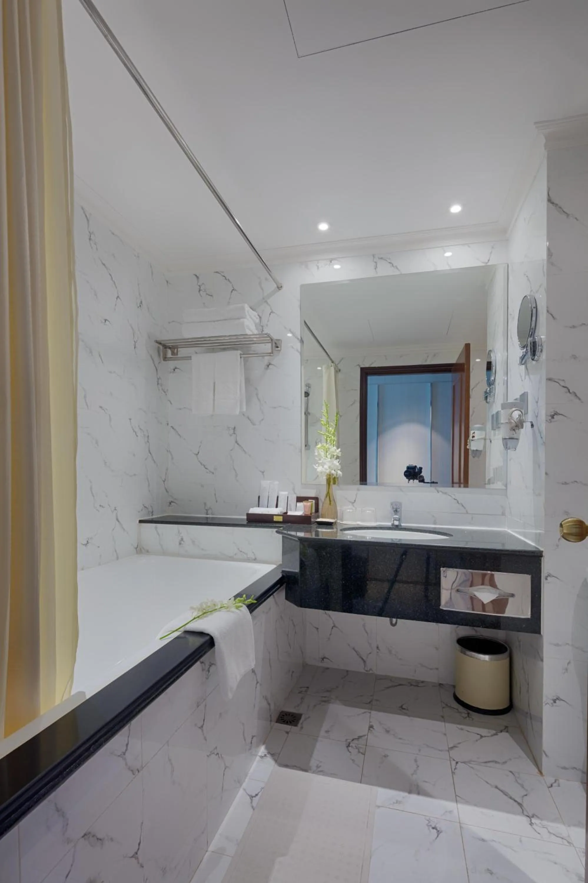 Bathroom in Windsor Plaza Hotel