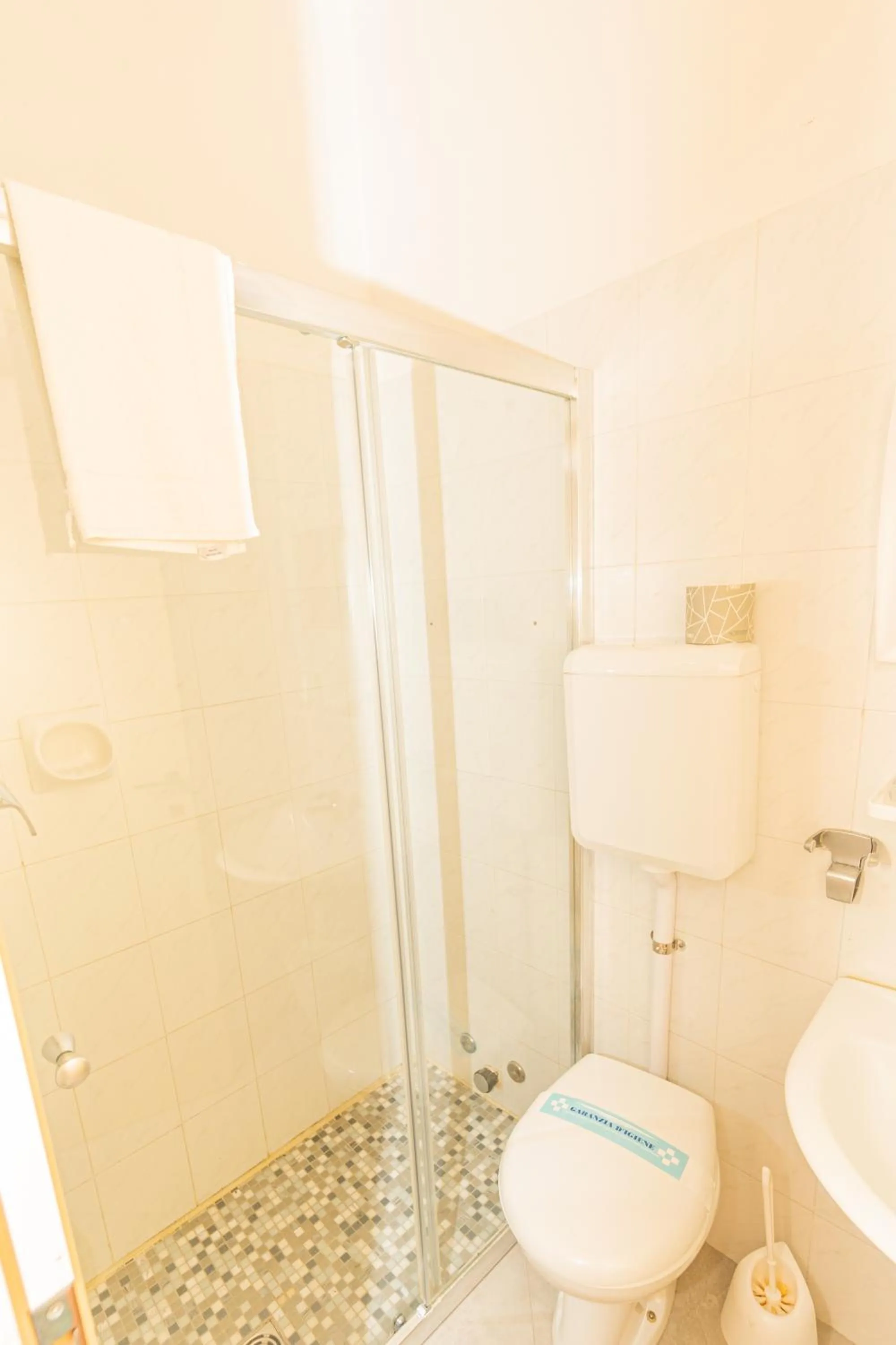 Bathroom in Hotel Arlino