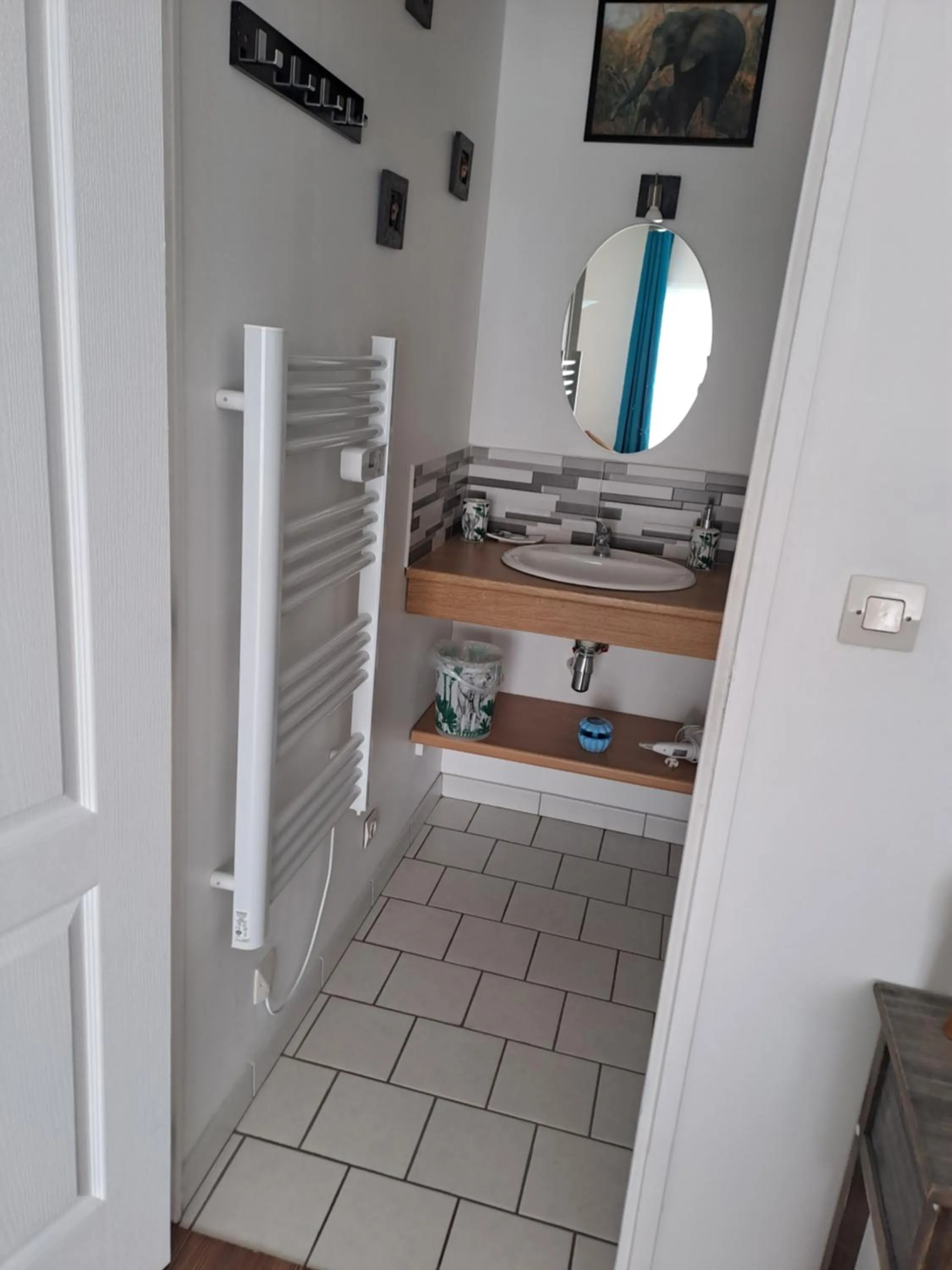 Bathroom, Bed in Les grandes Masures B&B