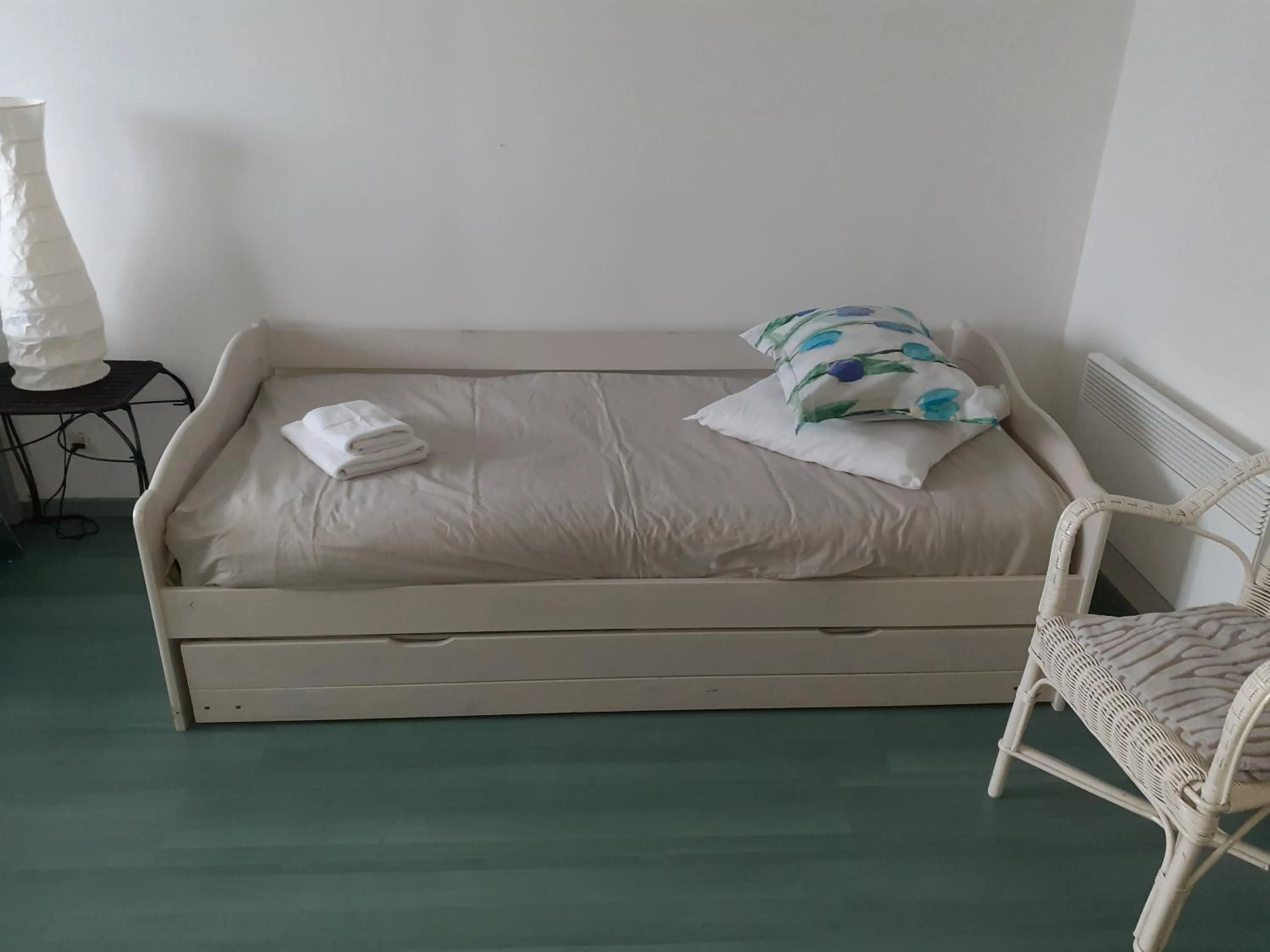 Bed in Les grandes Masures B&B