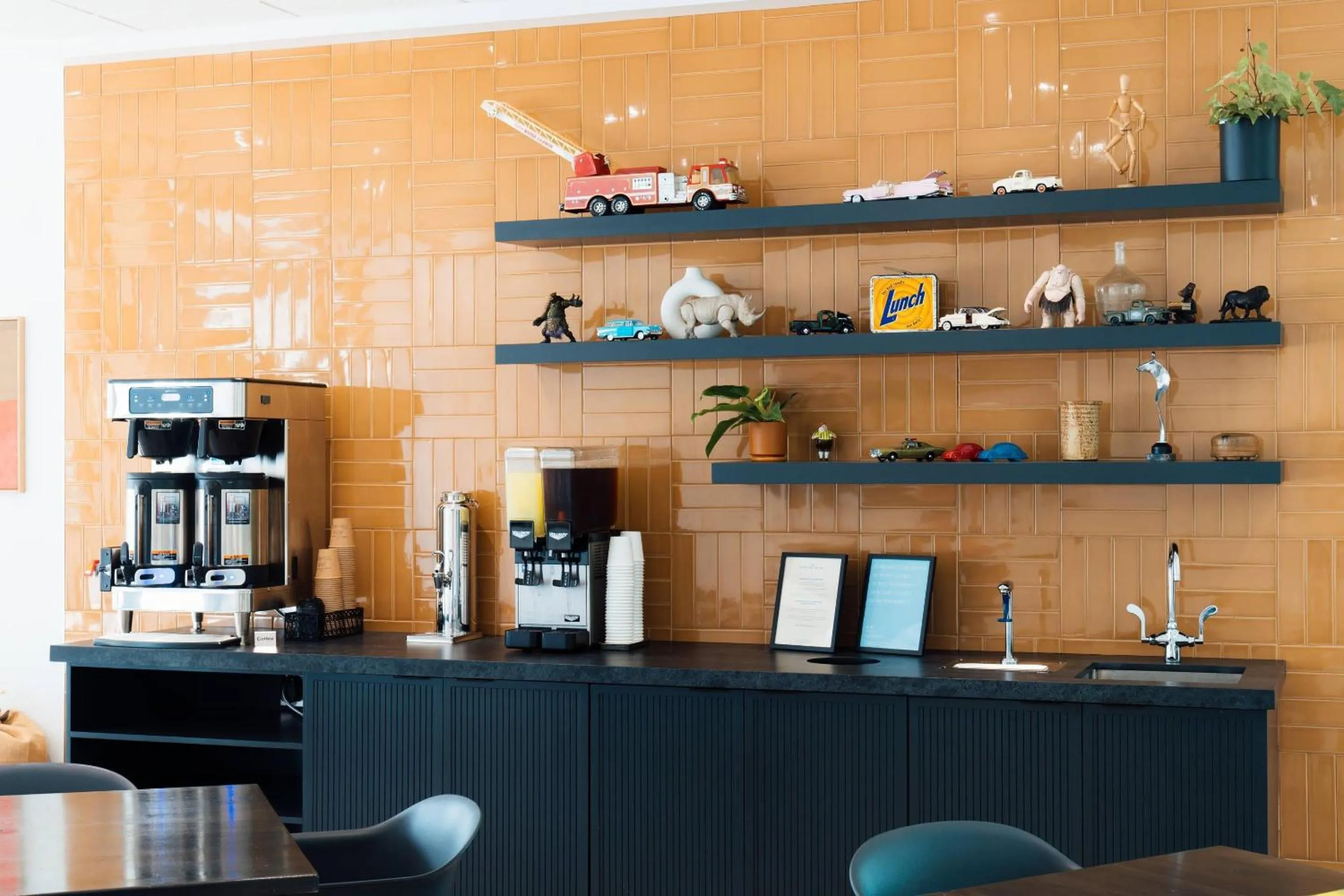 Lobby or reception in Hotel Downstreet, an Ascend Collection Hotel