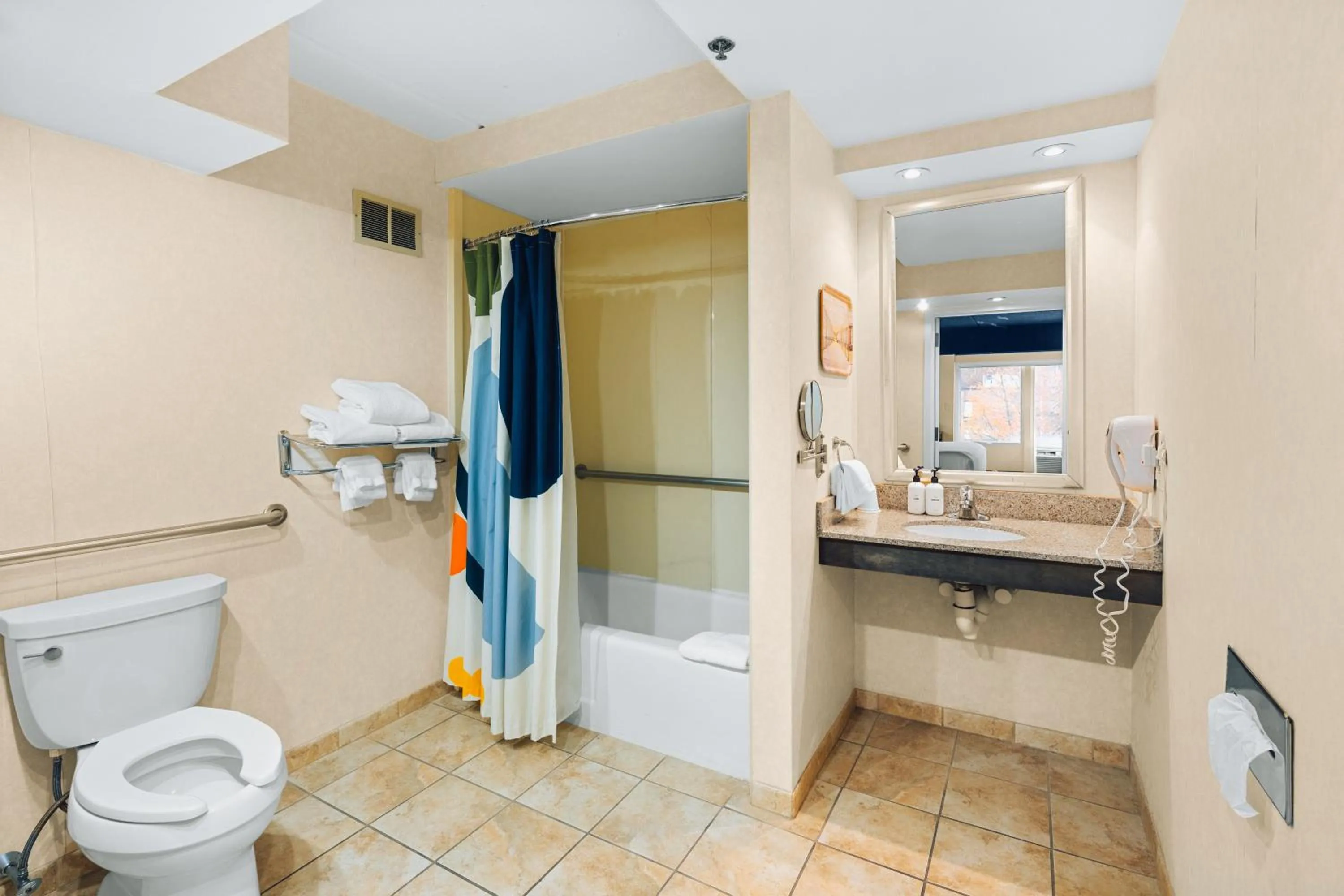 acessibility in Hotel Downstreet, an Ascend Collection Hotel