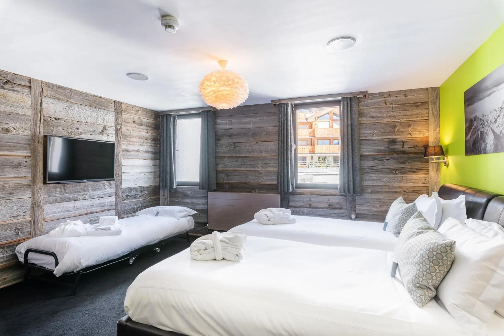 Bed in Hotel Farinet