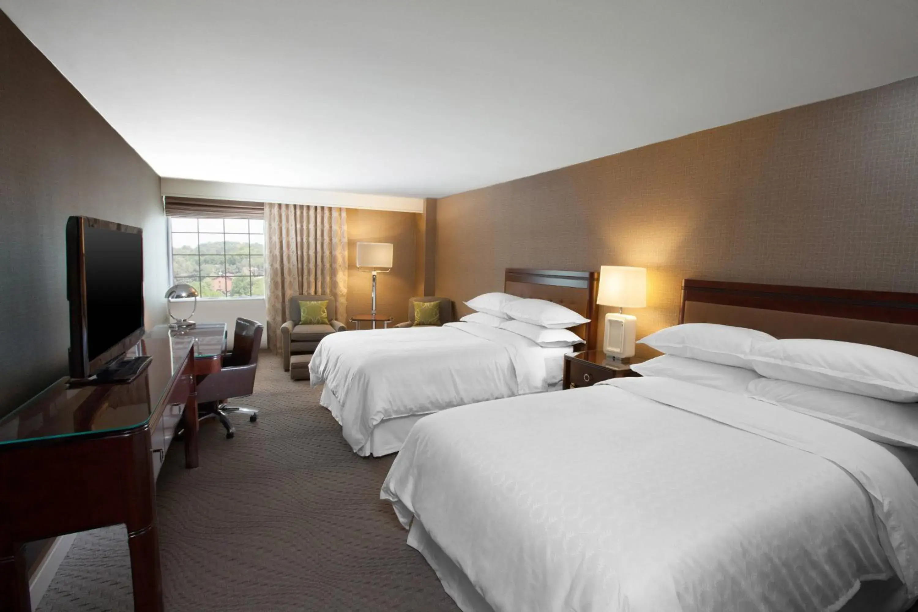 Club Double Room in Sheraton Pittsburgh Airport Hotel Club Double Room in Sheraton Pittsburgh Airport Hotel