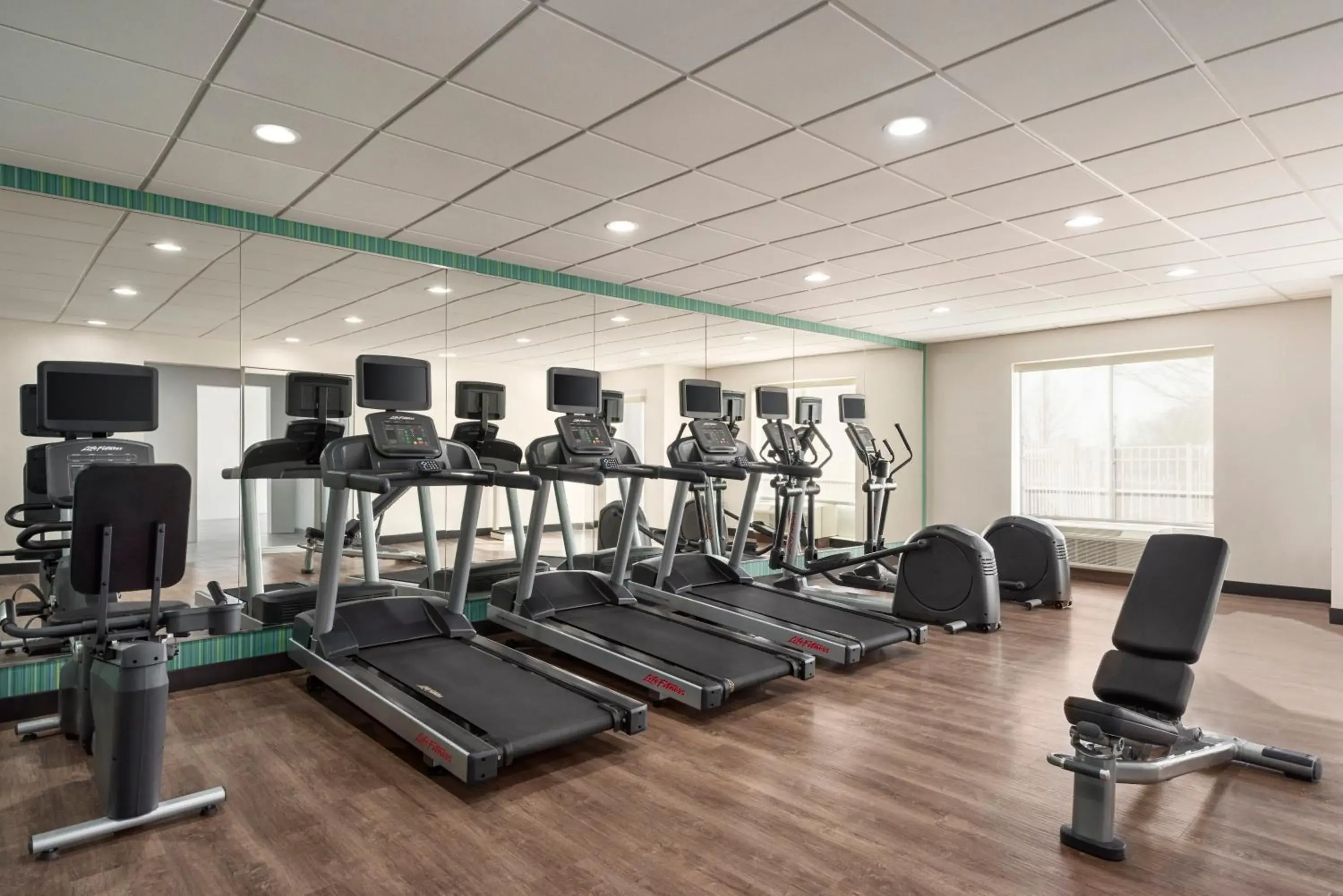 Spa and wellness centre/facilities in Holiday Inn Express Dumfries-Quantico by IHG Spa and wellness centre/facilities in Holiday Inn Express Dumfries-Quantico by IHG