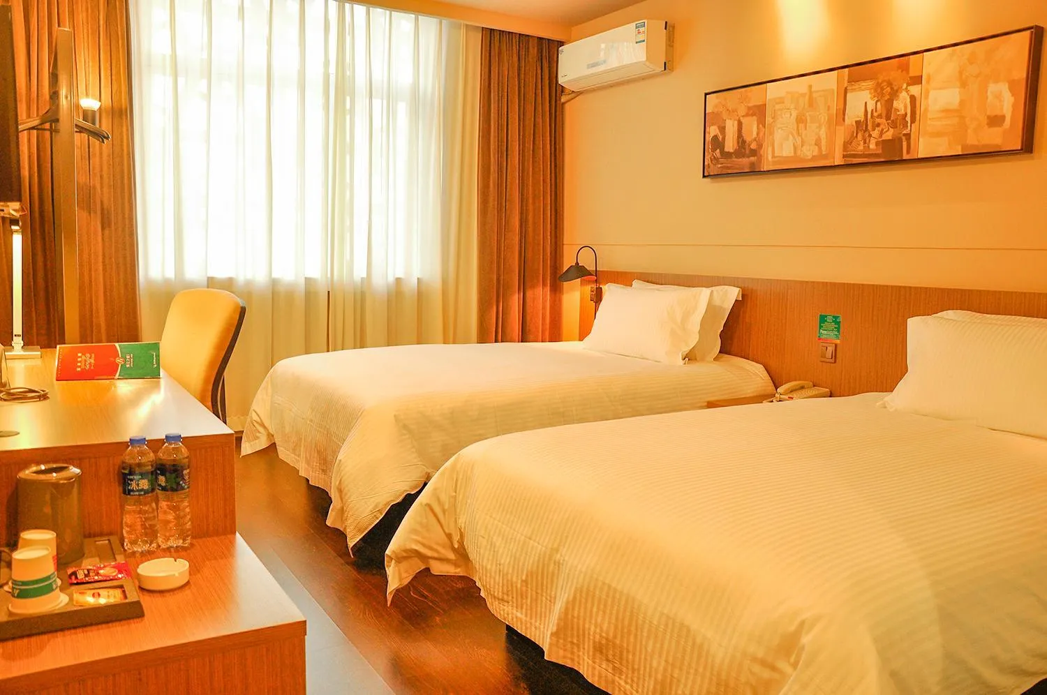 bunk bed, Bed in JinJiang Inn Pingyang Taiyuan Road Hotel
