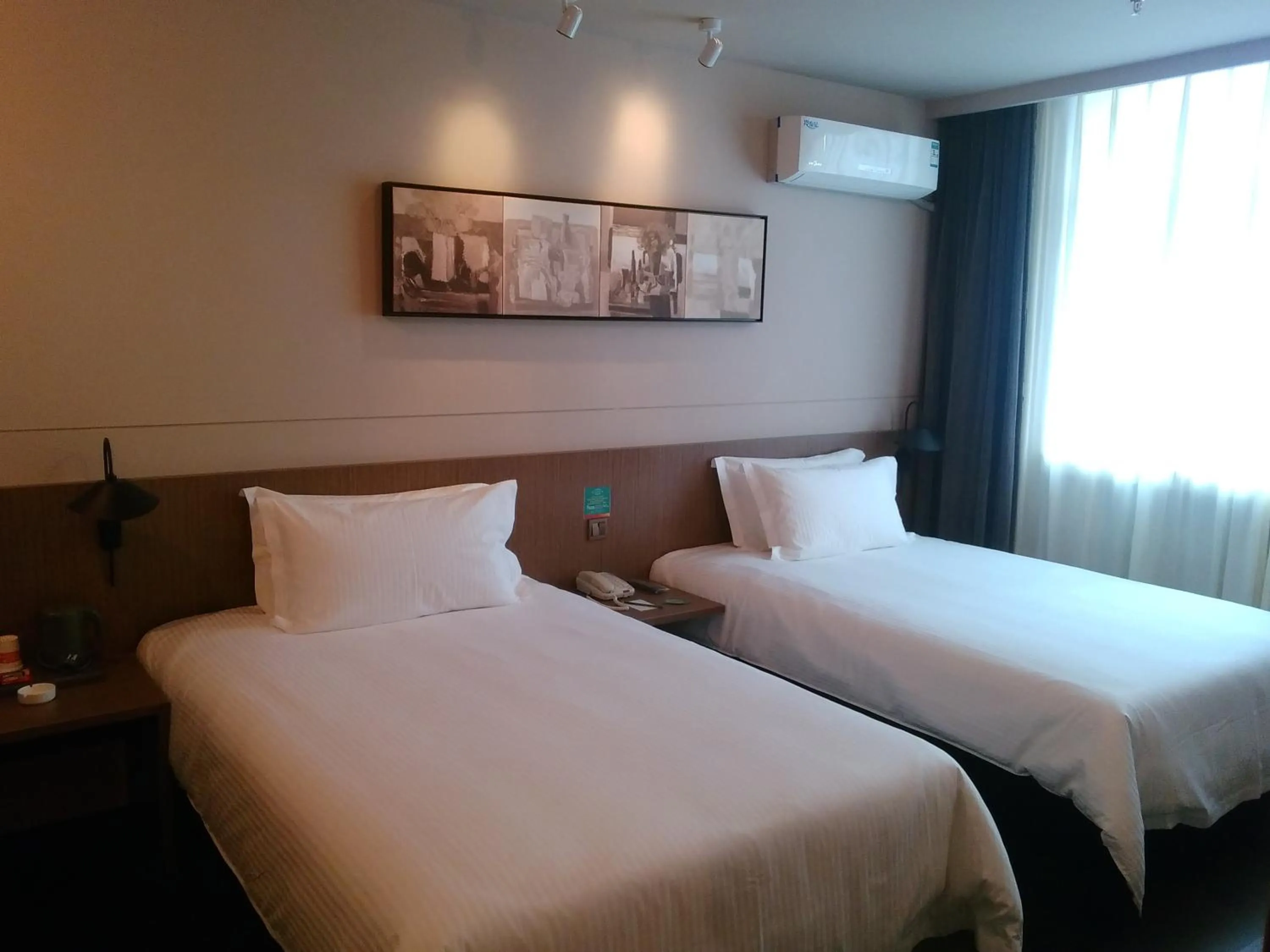 bunk bed, Bed in JinJiang Inn Pingyang Taiyuan Road Hotel