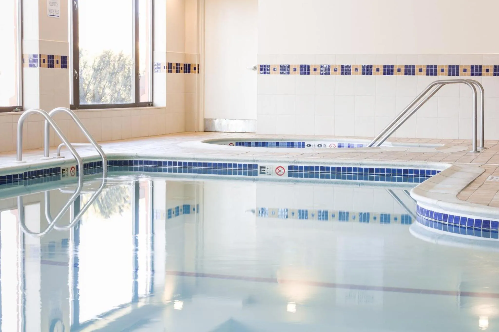 Swimming pool in Holiday Inn Manchester Airport by IHG