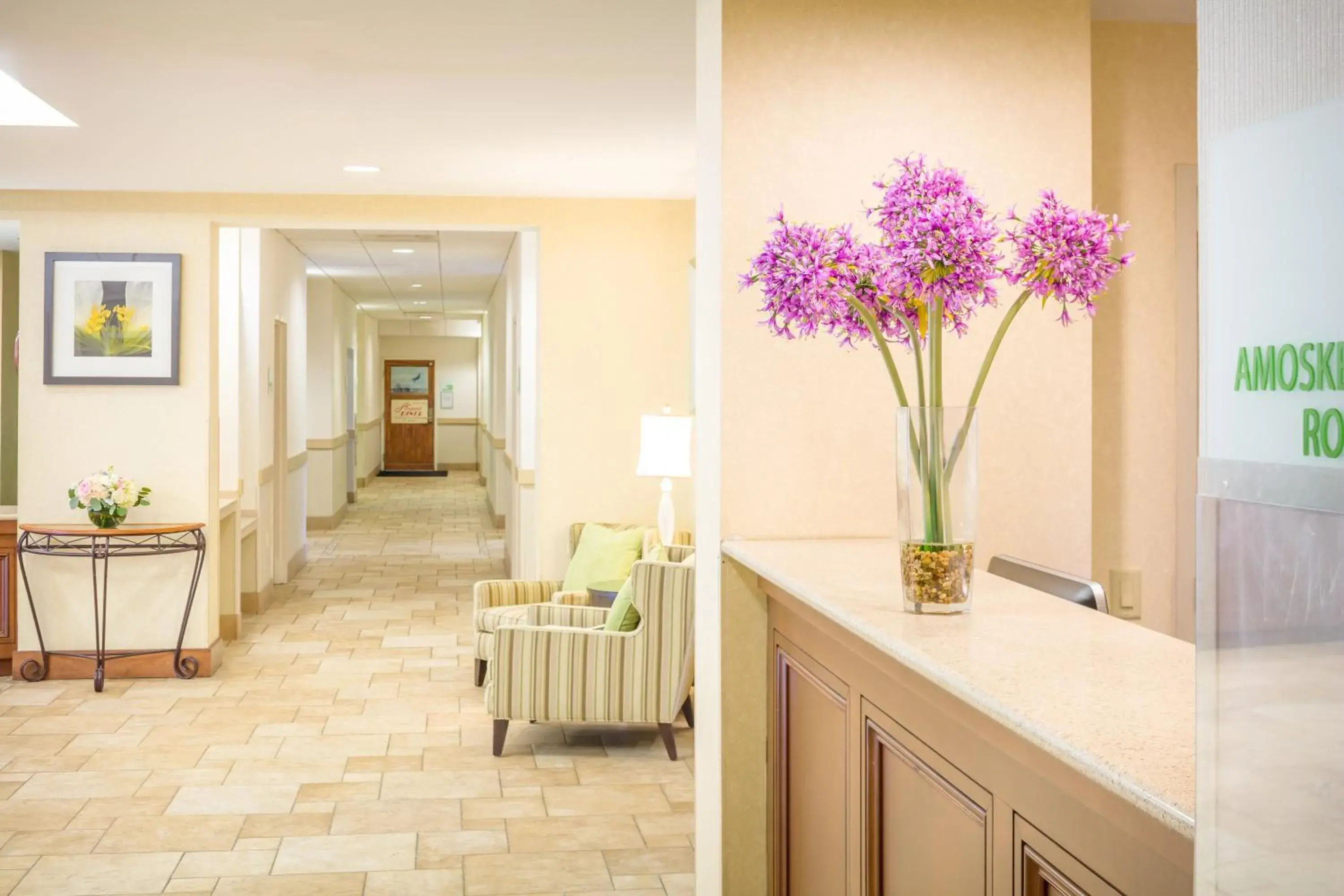 Property building in Holiday Inn Manchester Airport by IHG Property building in Holiday Inn Manchester Airport by IHG