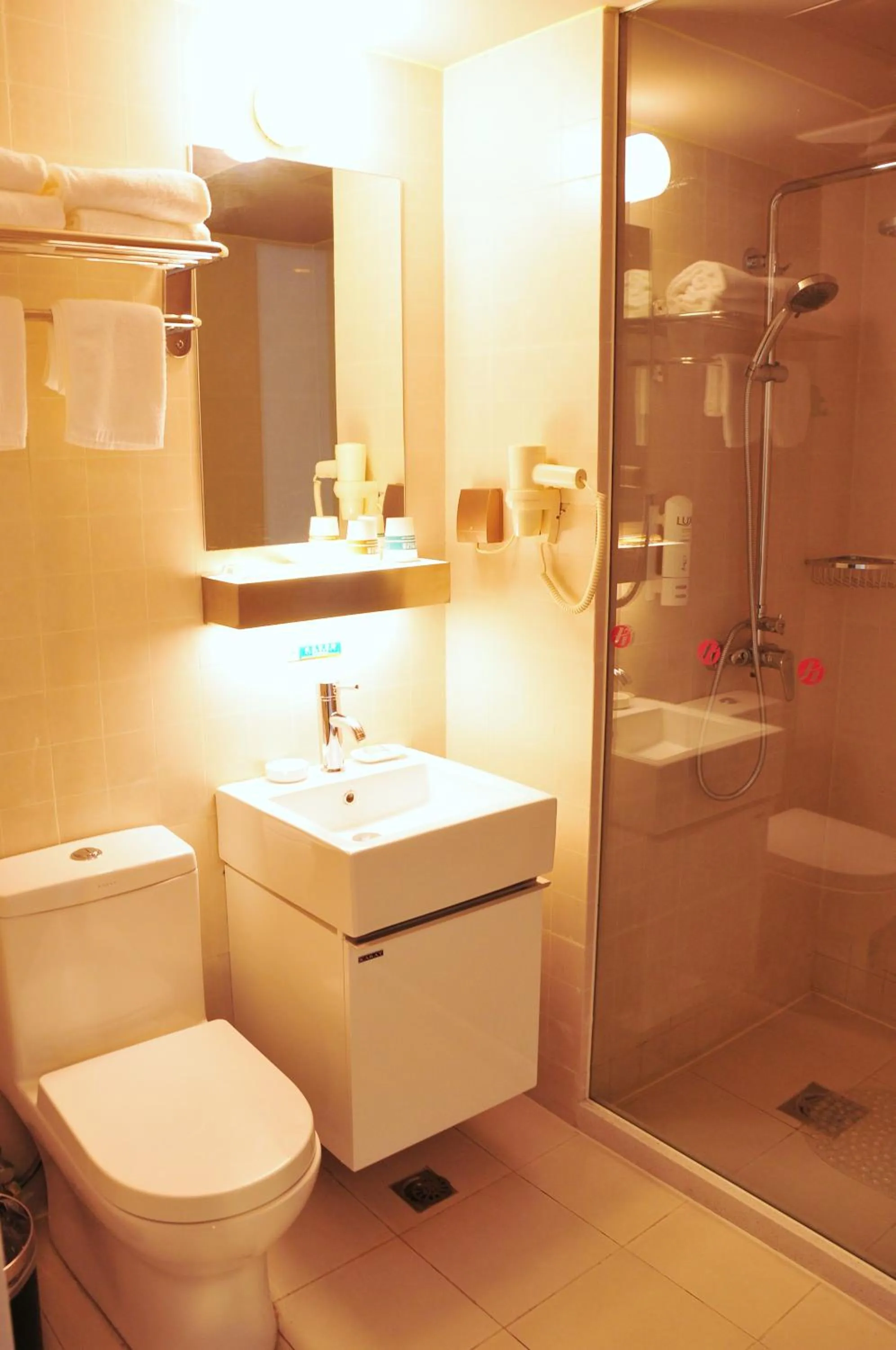 Toilet in JinJiang Inn Wujiang Tongli Yunli Bridge