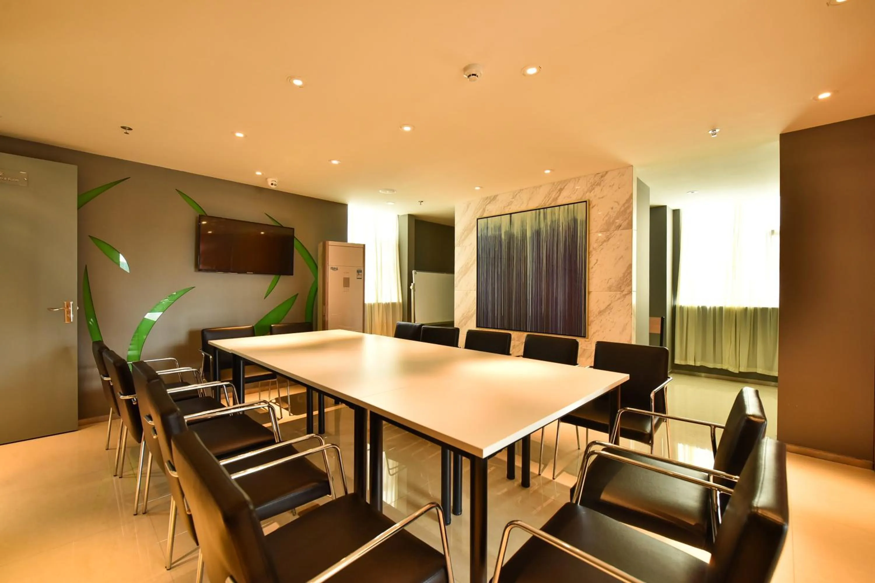 Jinjiang Inn Haikou Binhai Avenue Qilou Old Street