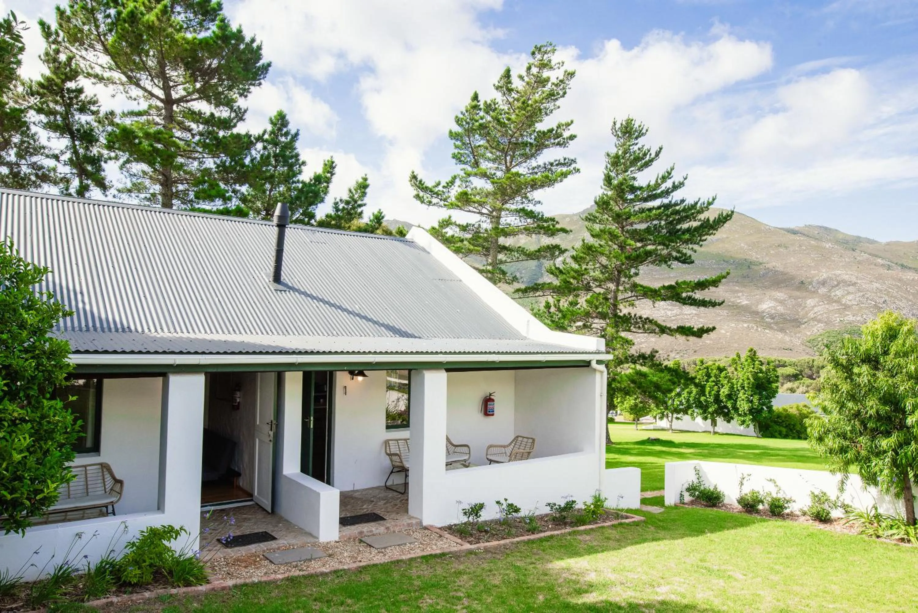 Stanford Valley Country Lodge