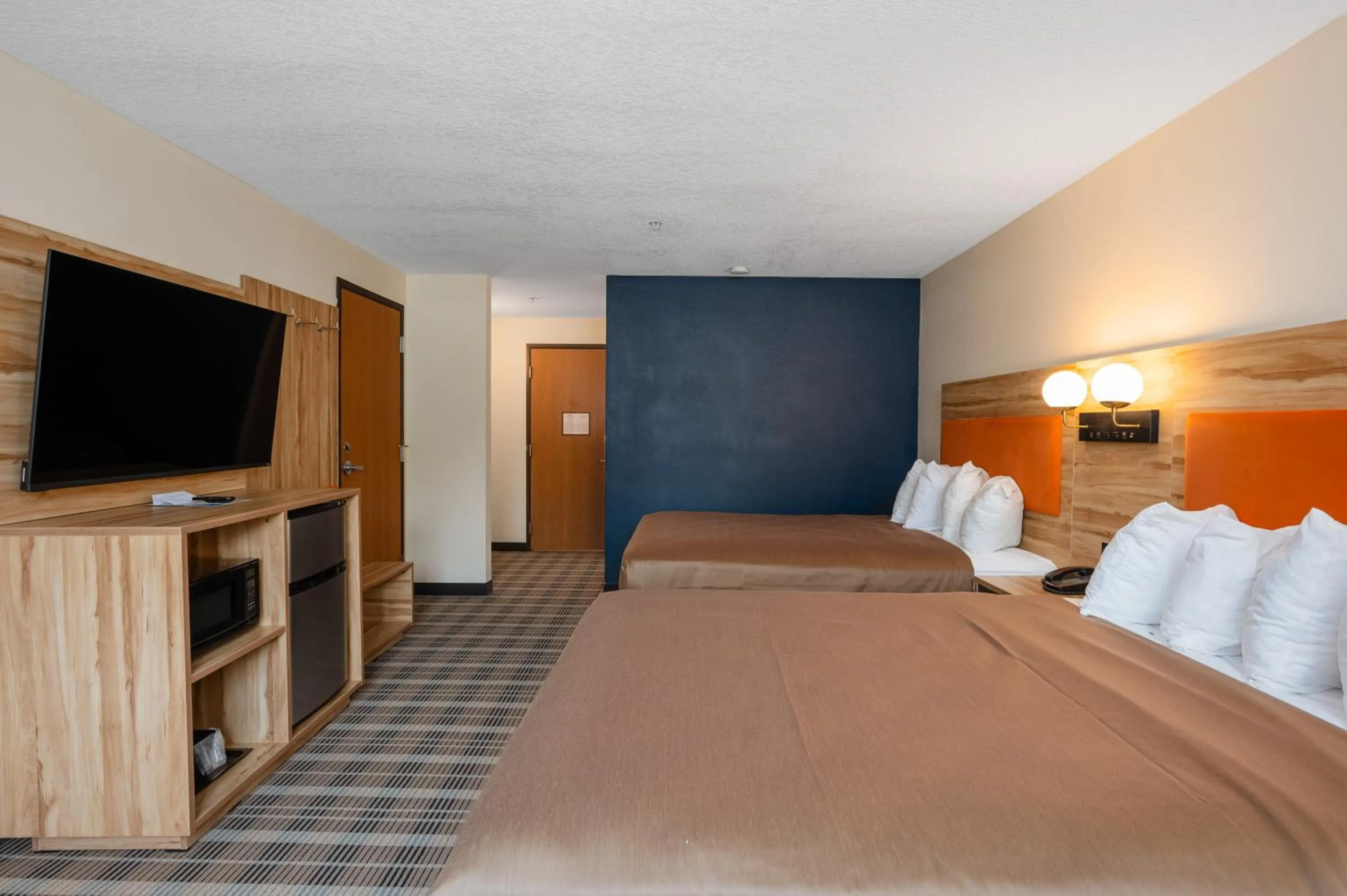 TV and multimedia, Bed in All Seasons Resort