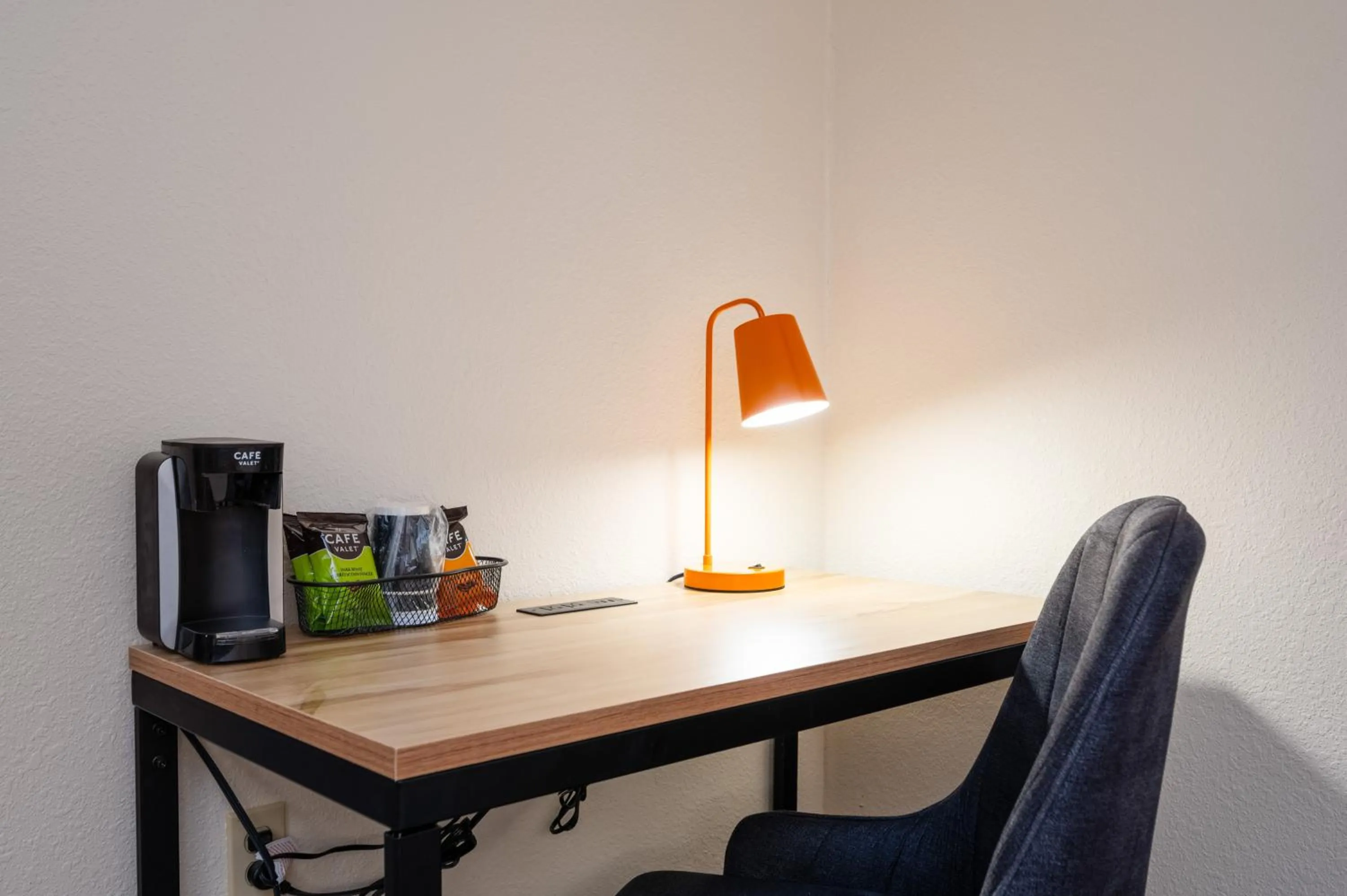 Coffee/tea facilities in All Seasons Resort