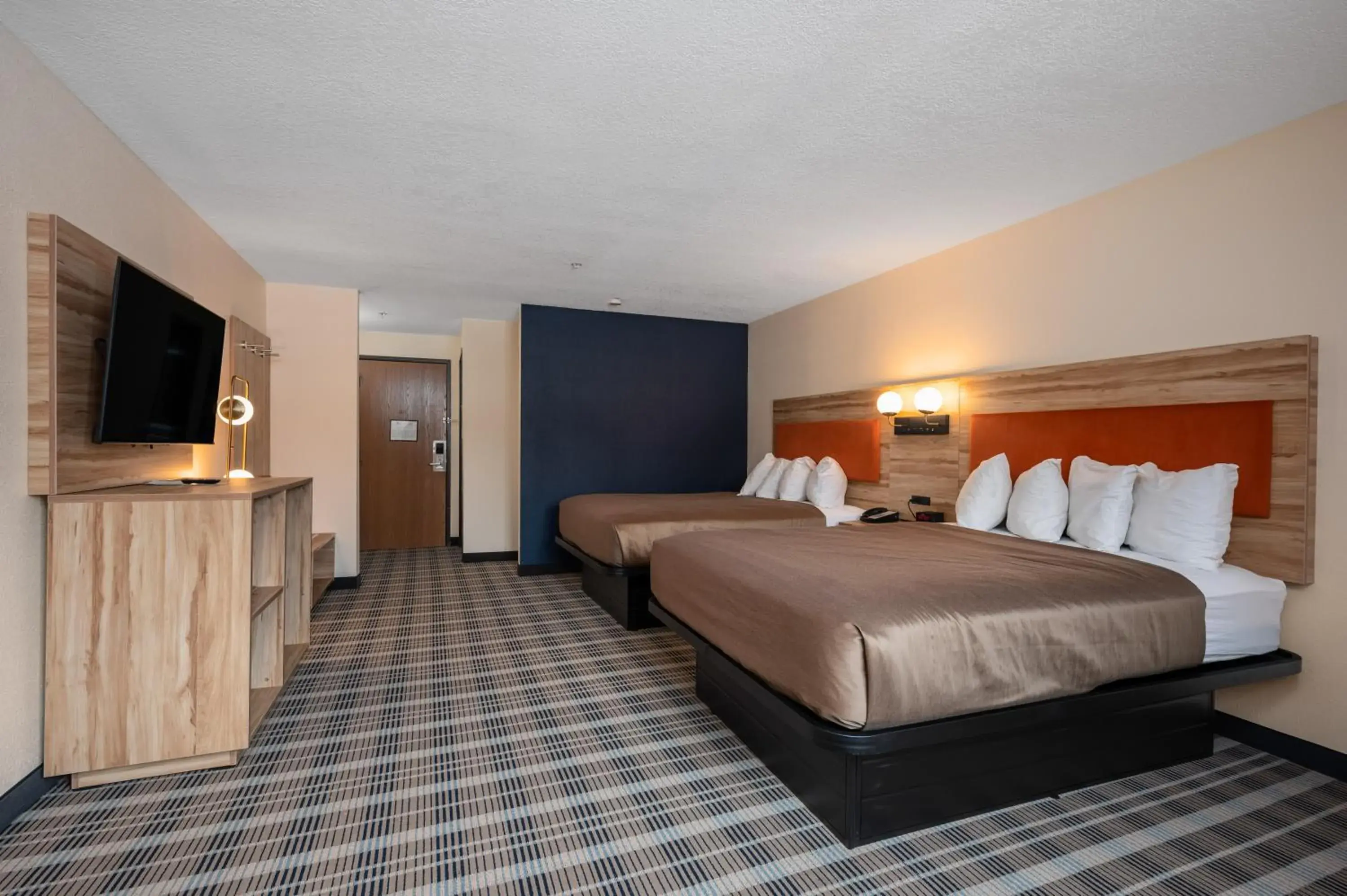 Photo of the whole room, Bed in All Seasons Resort Photo of the whole room, Bed in All Seasons Resort