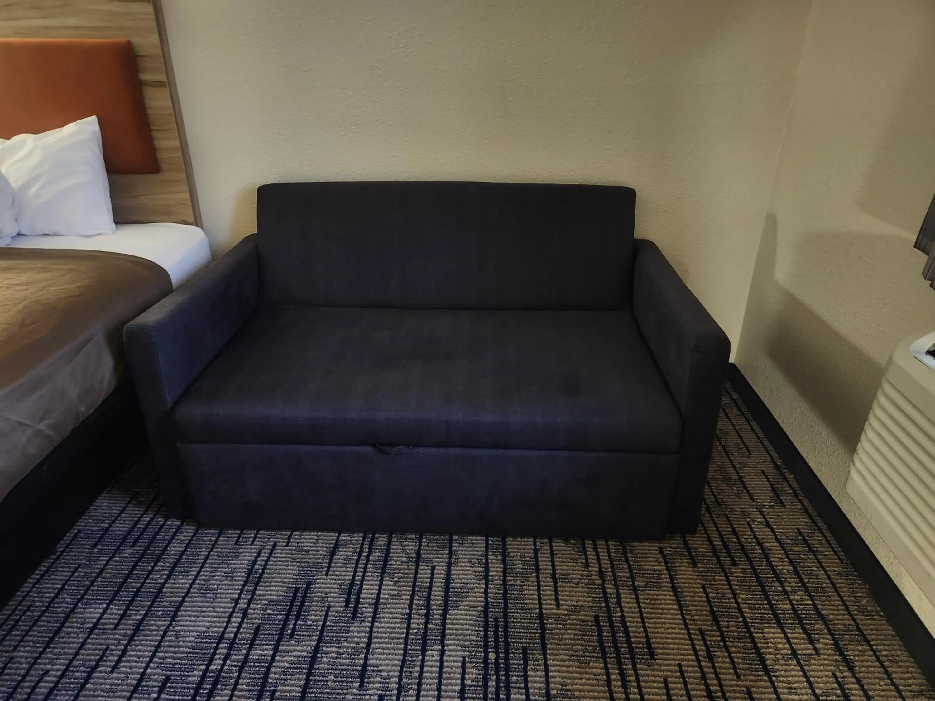 Seating area, Bed in All Seasons Resort