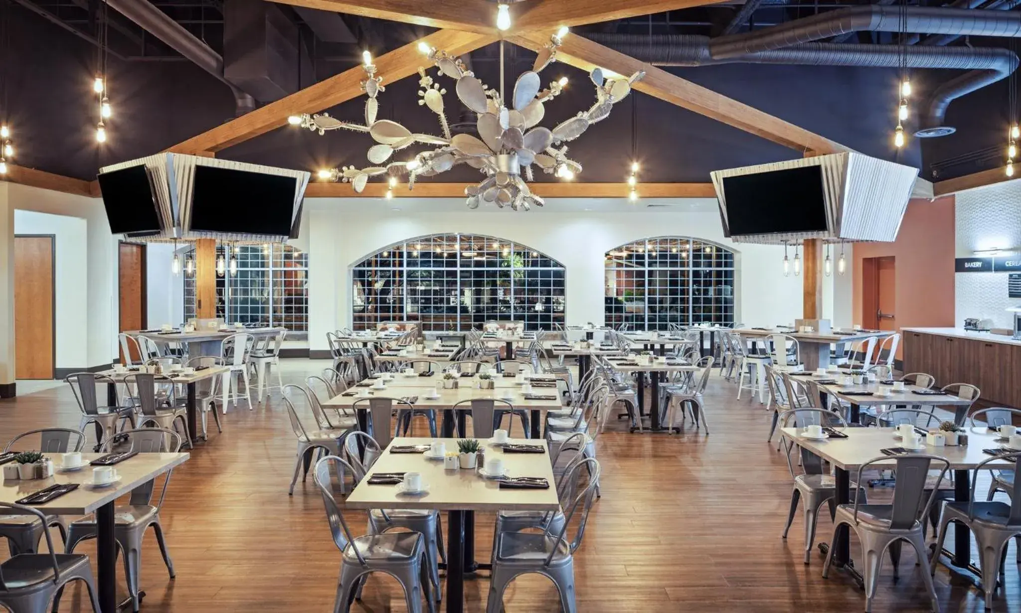 Restaurant/places to eat in Holiday Inn Resort Mesquite by IHG Restaurant/places to eat in Holiday Inn Resort Mesquite by IHG