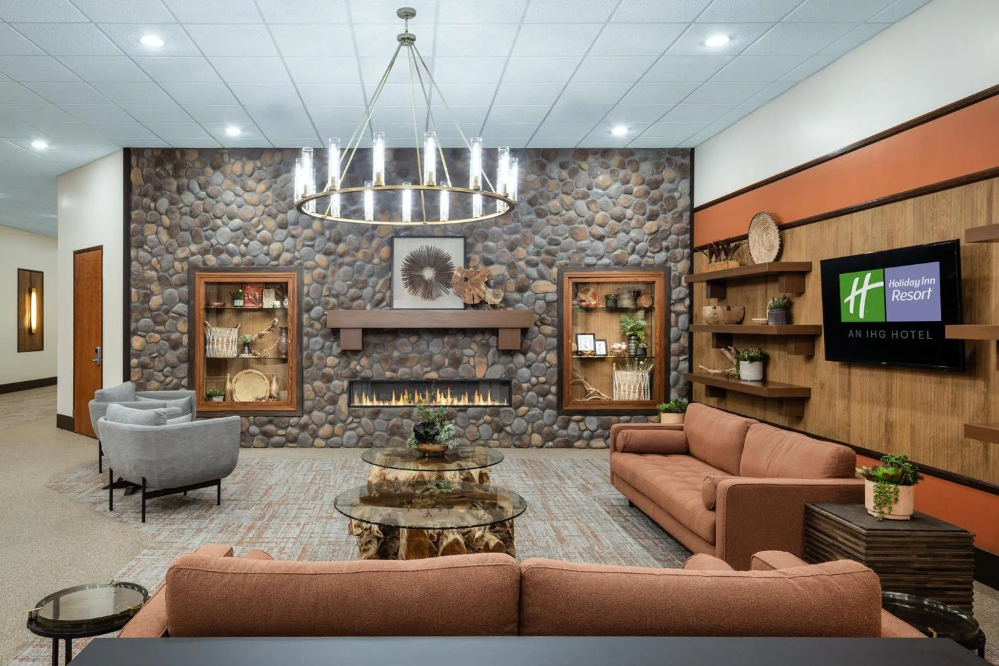 Property building in Holiday Inn Resort Mesquite by IHG