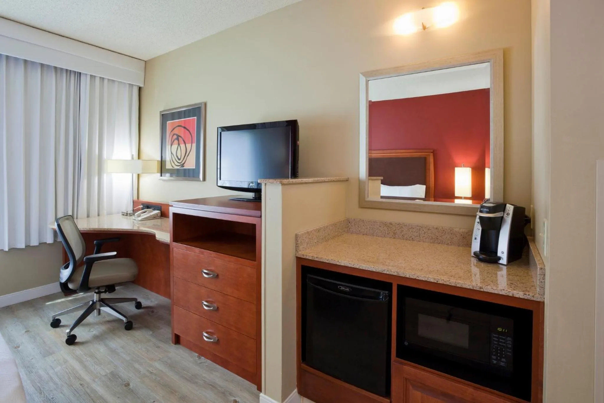 Bedroom in Holiday Inn Hotel & Suites Maple Grove Northwest Minneapolis-Arbor Lakes by IHG