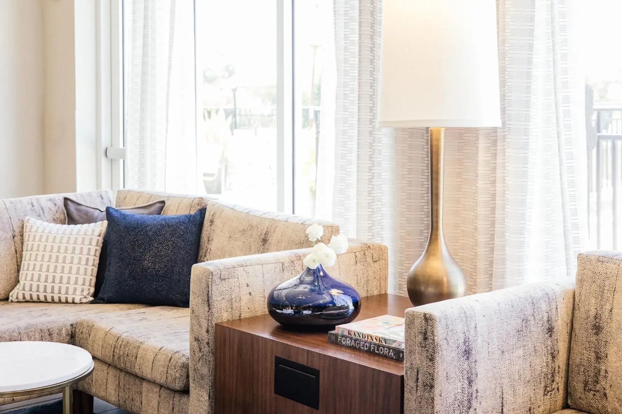 Property building in Crowne Plaza Ft Myers Gulf Coast by IHG Property building in Crowne Plaza Ft Myers Gulf Coast by IHG