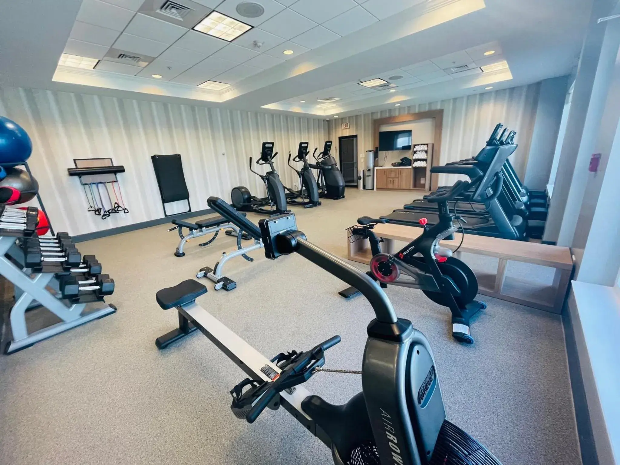 Fitness centre/facilities in Crowne Plaza Ft Myers Gulf Coast by IHG Fitness centre/facilities in Crowne Plaza Ft Myers Gulf Coast by IHG