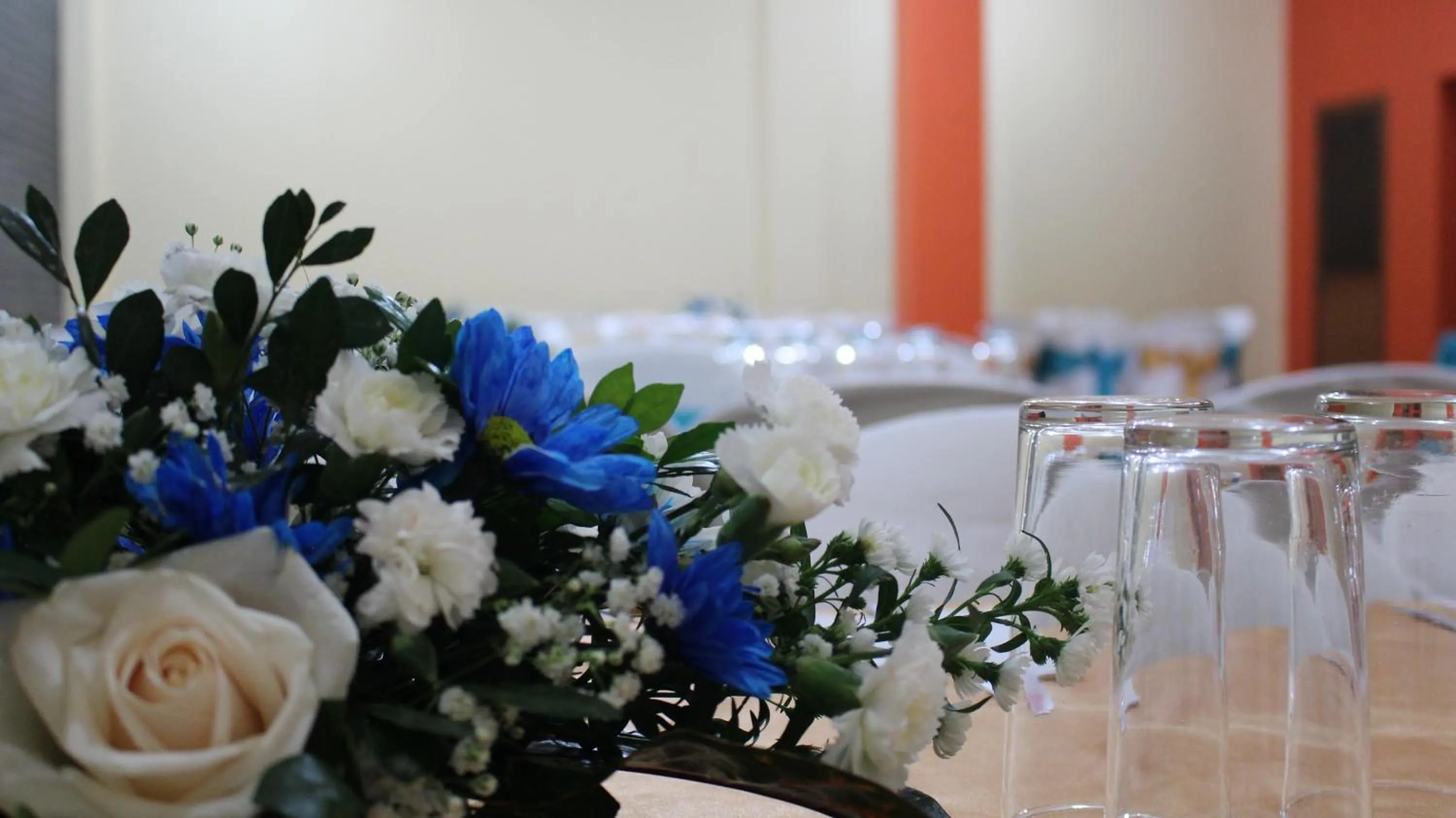 Property building in Hotel Flor Del Campo